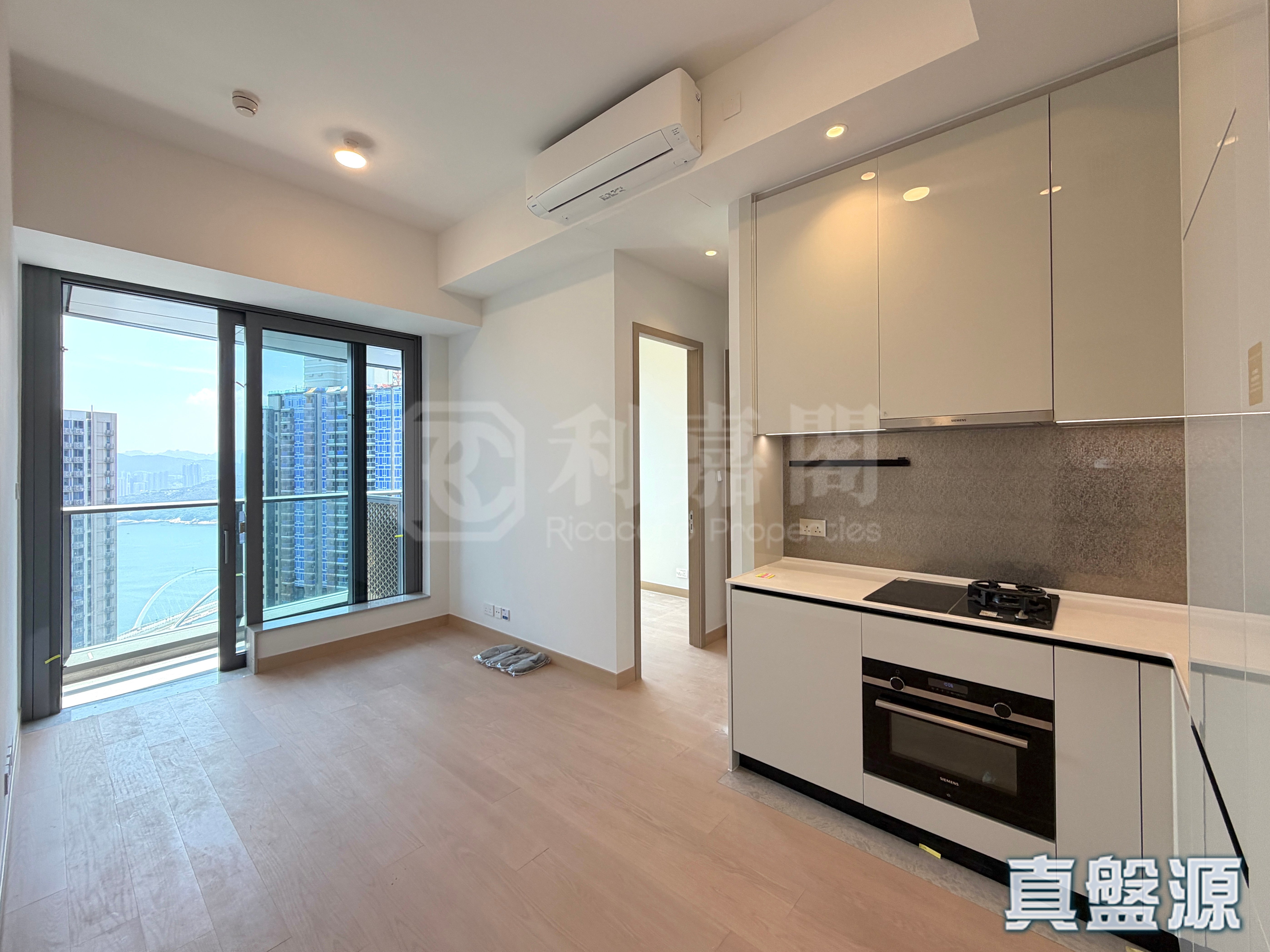 LOHAS PARK PHASE 12C GRAND SEASONS - Tower 1 (1b) High Floor Zone Flat F Tseung Kwan O