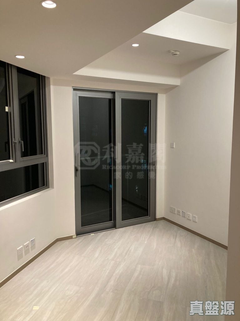 THE CONCERTO Low Floor Zone Flat E West Kowloon