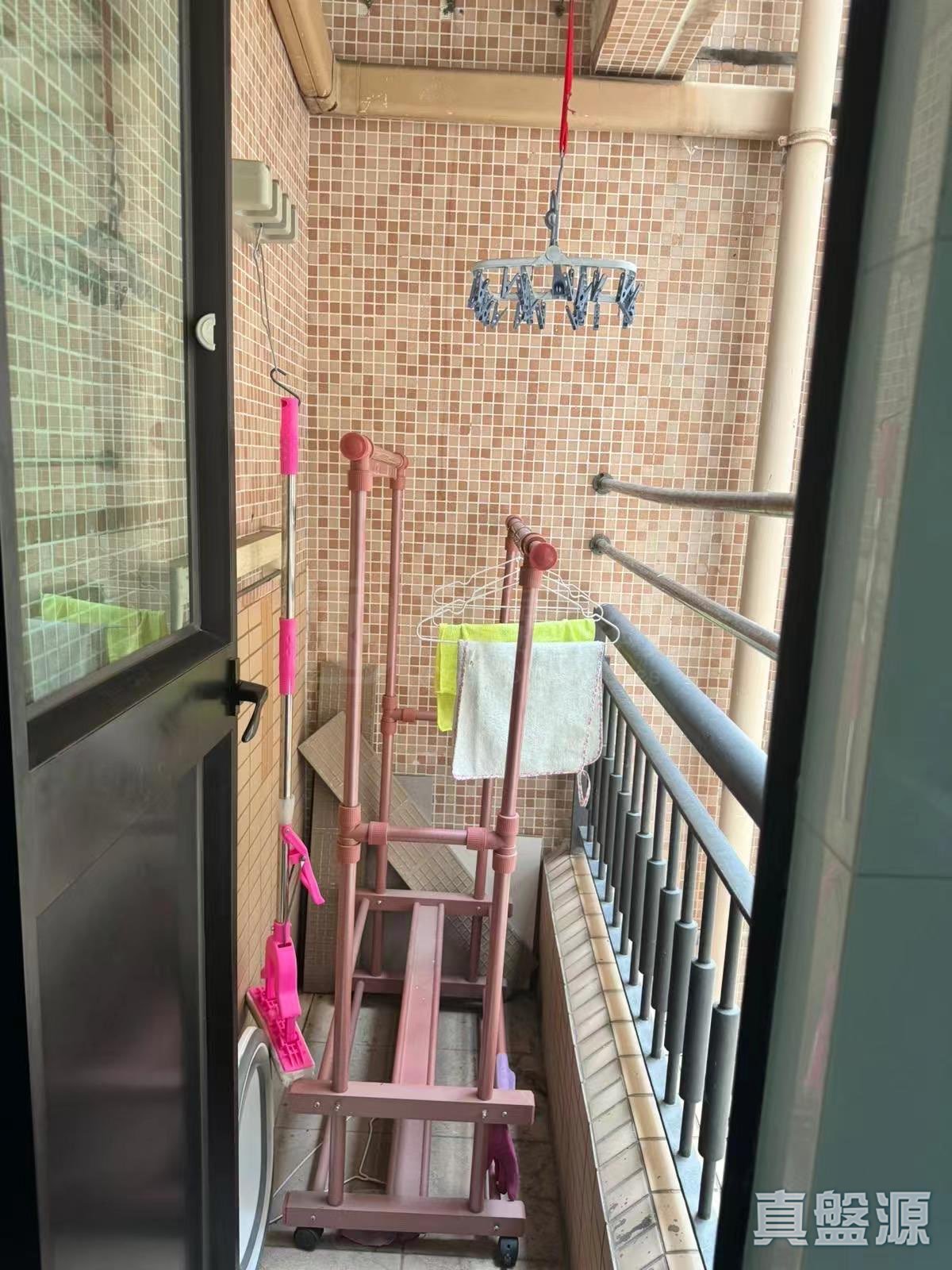 聚康山莊 1座 極高層 D室 屯門