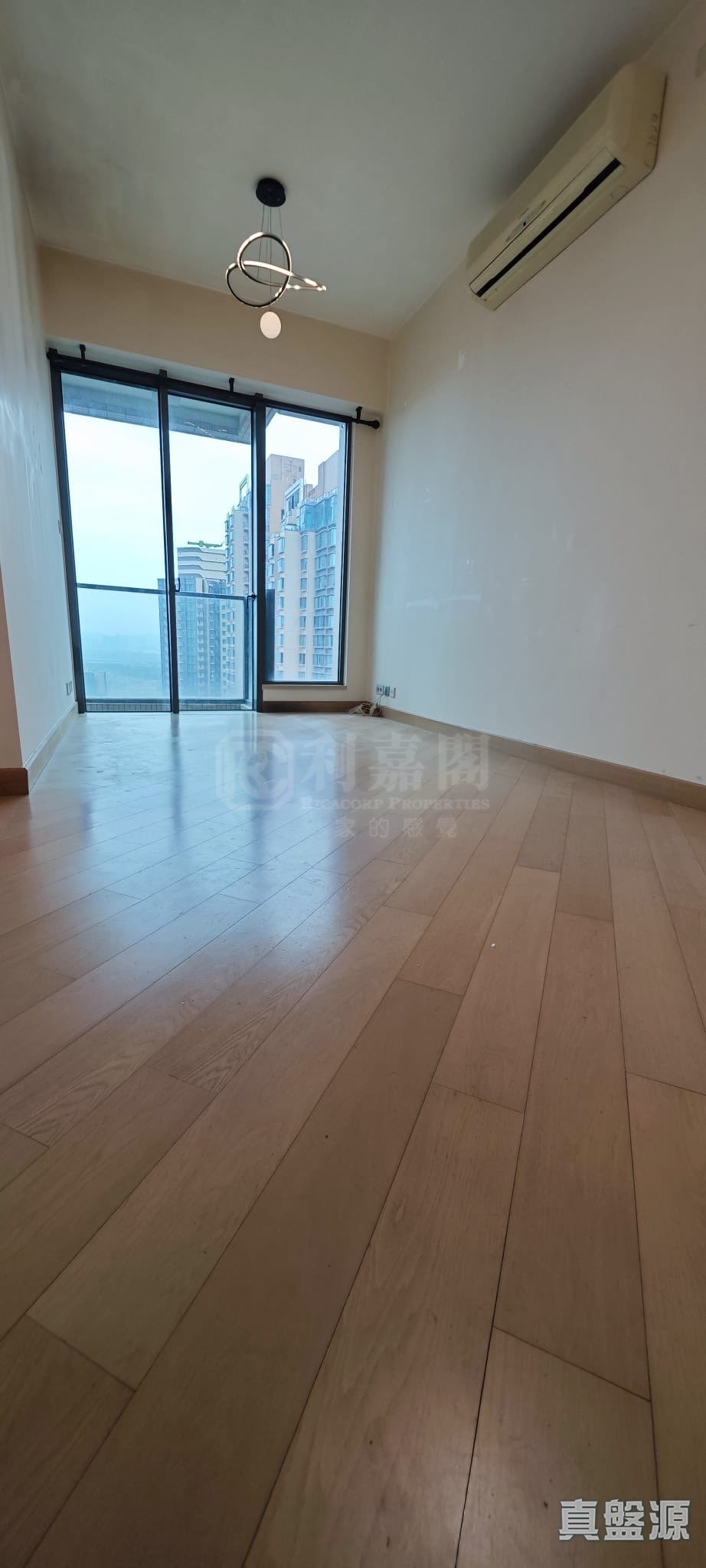 YOHO TOWN 2期 YOHO MIDTOWN 2座 极高层 A室 元朗