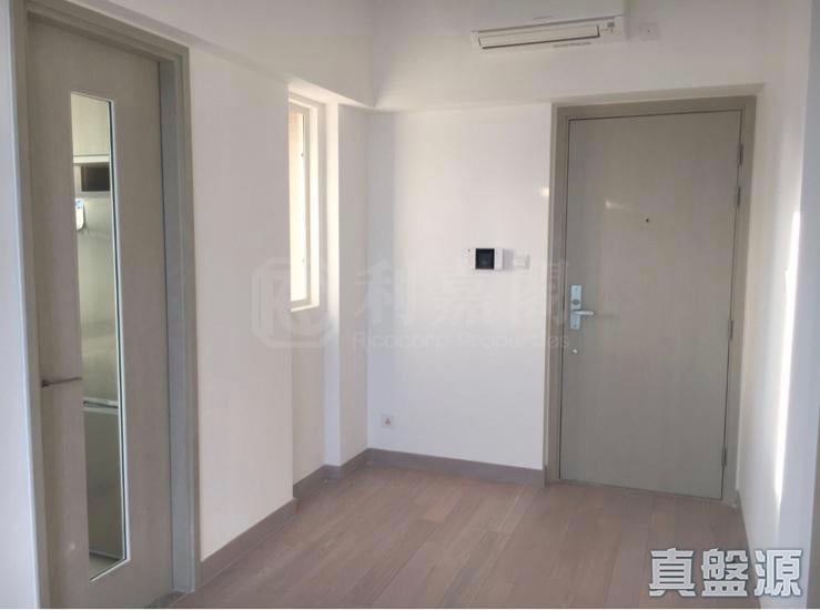 L‧HARBOUR 18 High Floor Zone Flat B To Kwa Wan/Kowloon City/Kai Tak/San Po Kong