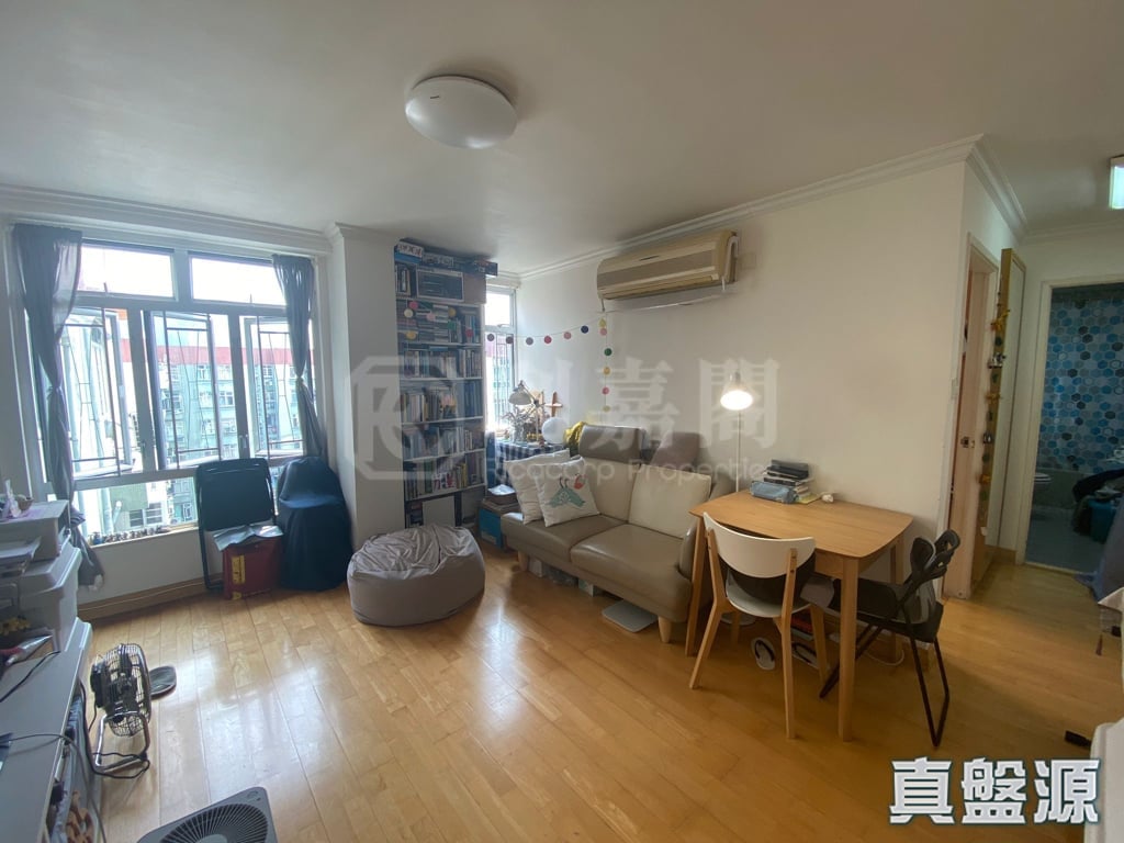 MEI FOO SUN CHUEN PHASE 5 - 2-4 Nassau Street Very High Floor Zone Flat B Mei Foo/Wonderland Villas