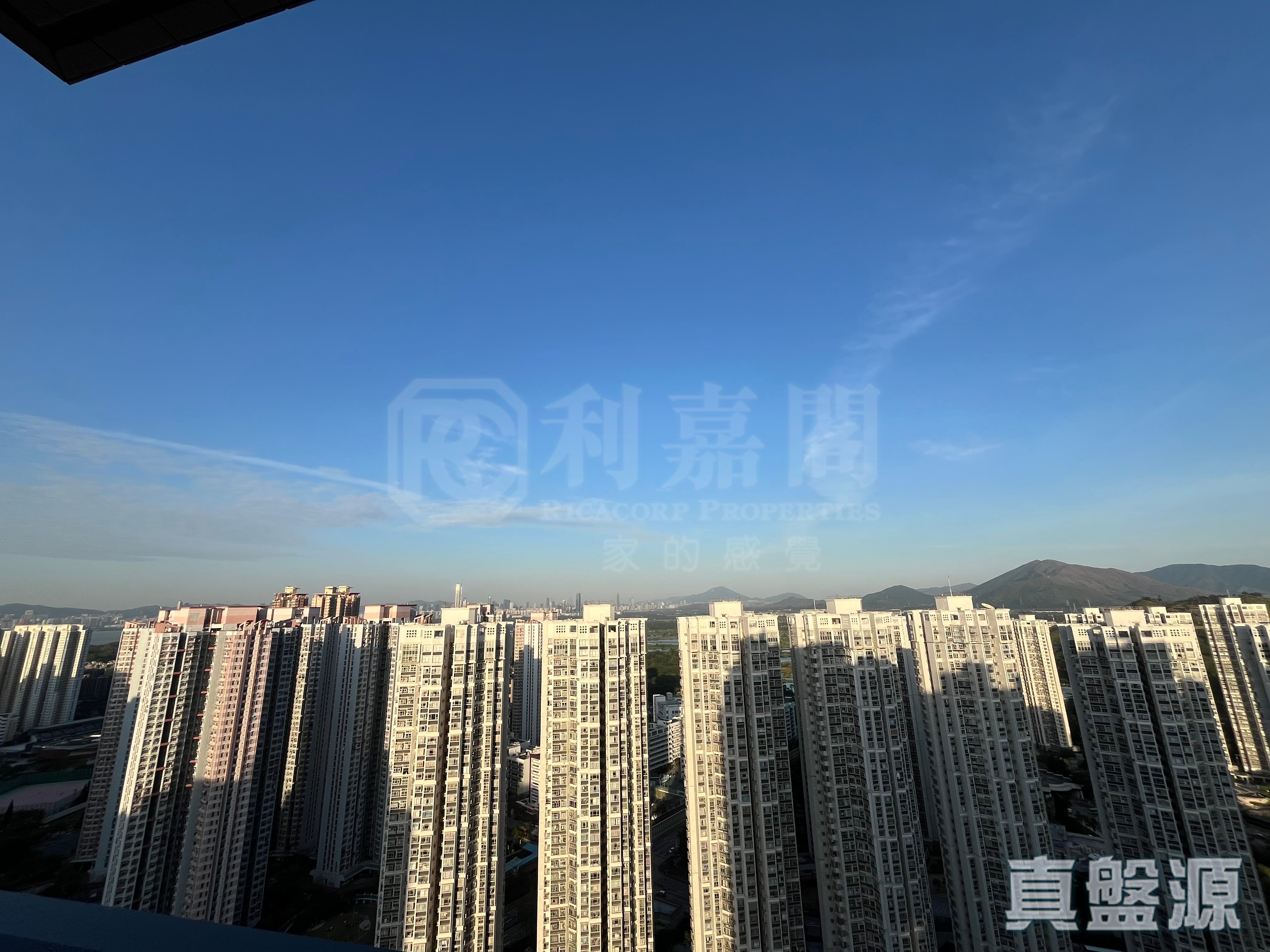 YOHO WEST PHASE 1 - Tower 3b Very High Floor Zone Tin Shui Wai