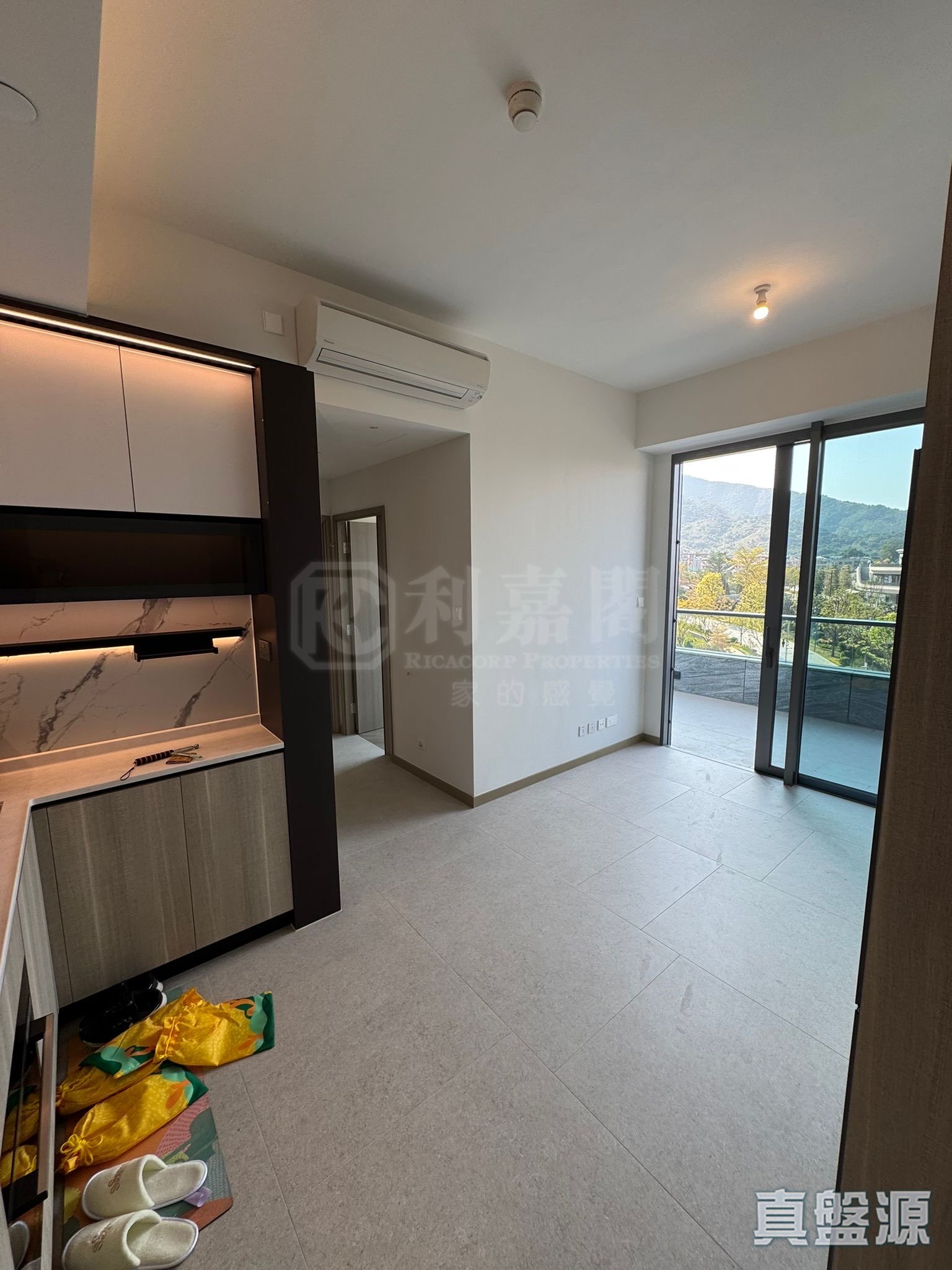 SIERRA SEA PHASE 1A (2) - Aqua Avenue Tower 1 Low Floor Zone Flat E Sai Kung/Clear Water Bay
