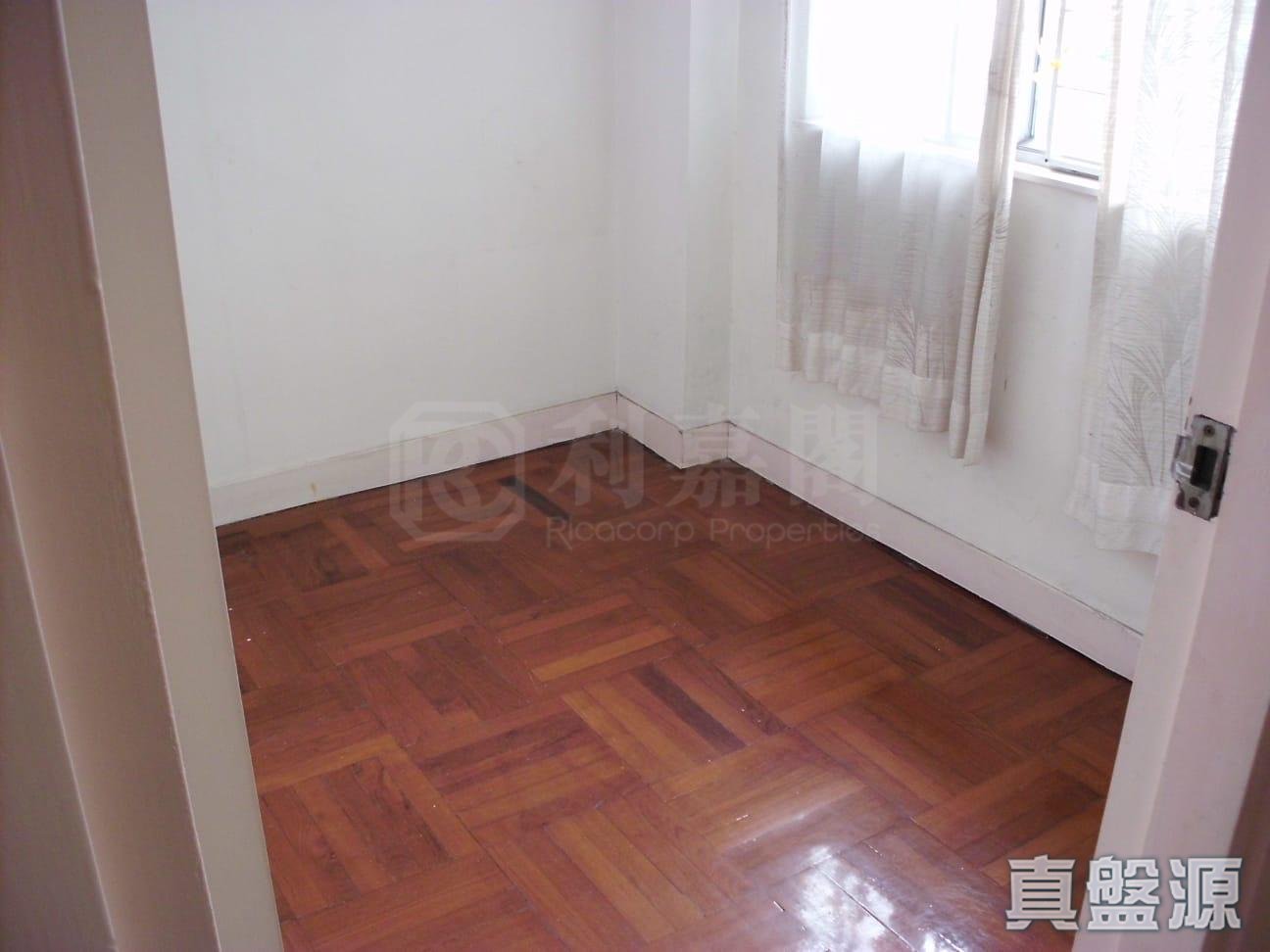 COMMON BOND BUILDING High Floor Zone Flat E Tuen Mun