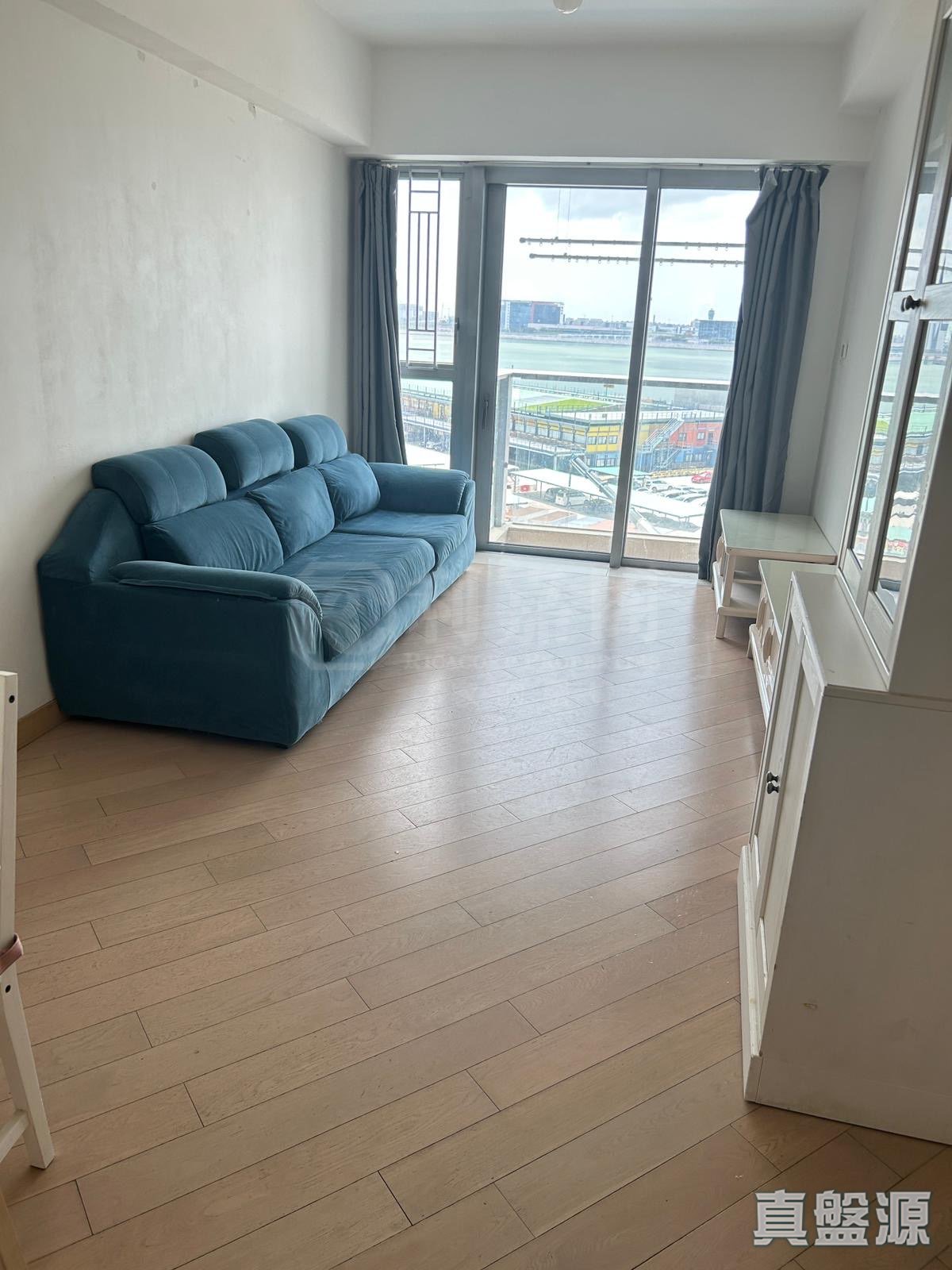 CENTURY LINK PHASE 2 - Tower 1a Low Floor Zone Flat 06 Tung Chung