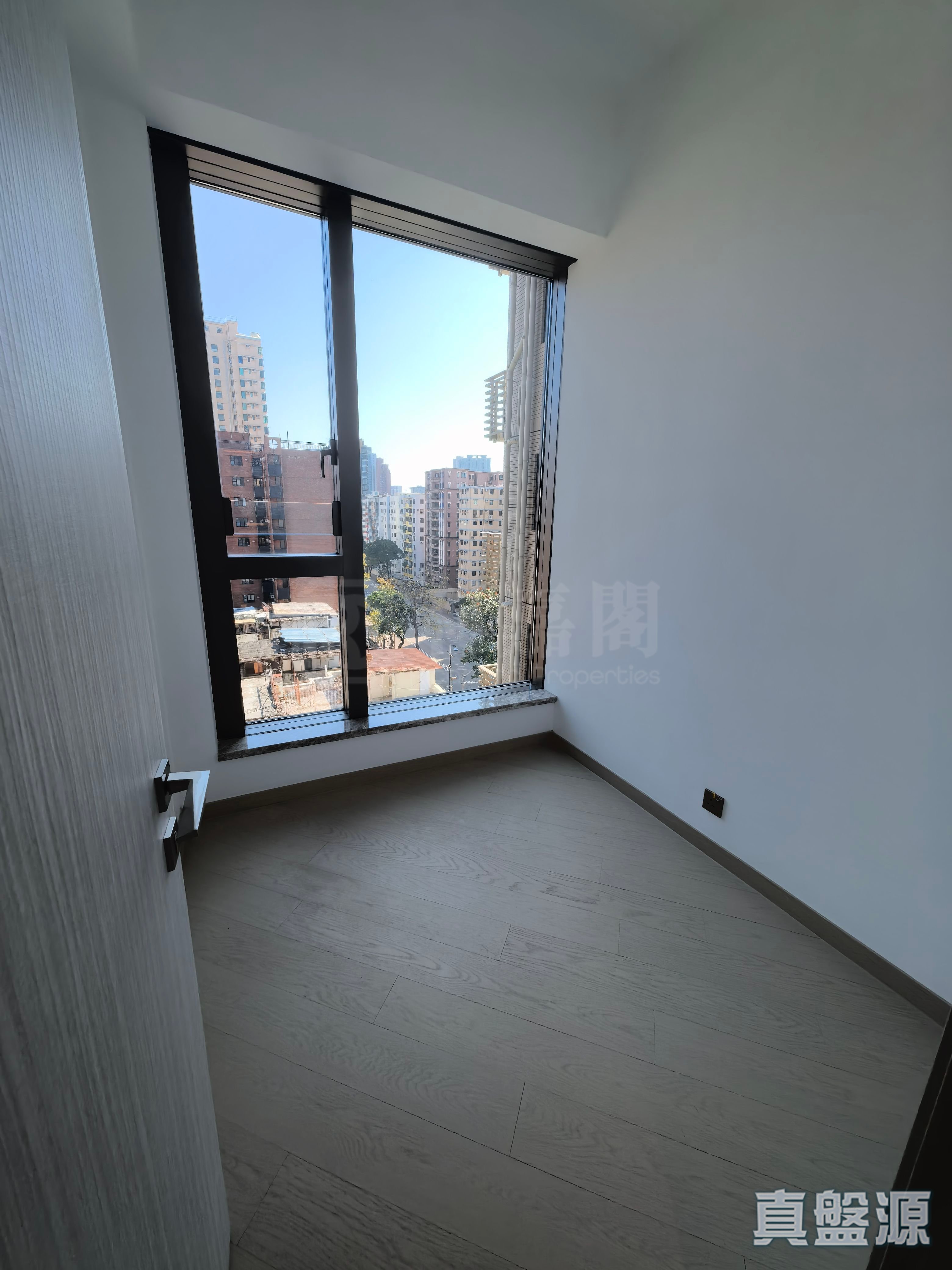 名鑽 中層 D室 何文田/京士柏/九龍塘/又一村