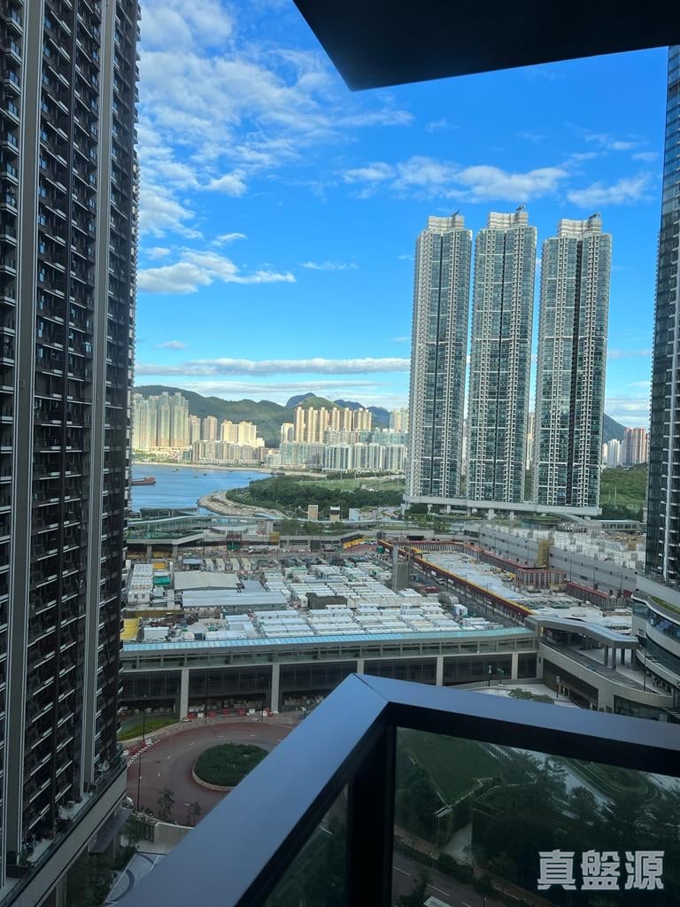 LOHAS PARK PHASE 6 LP6 - Tower 5 Medium Floor Zone Flat N Tseung Kwan O