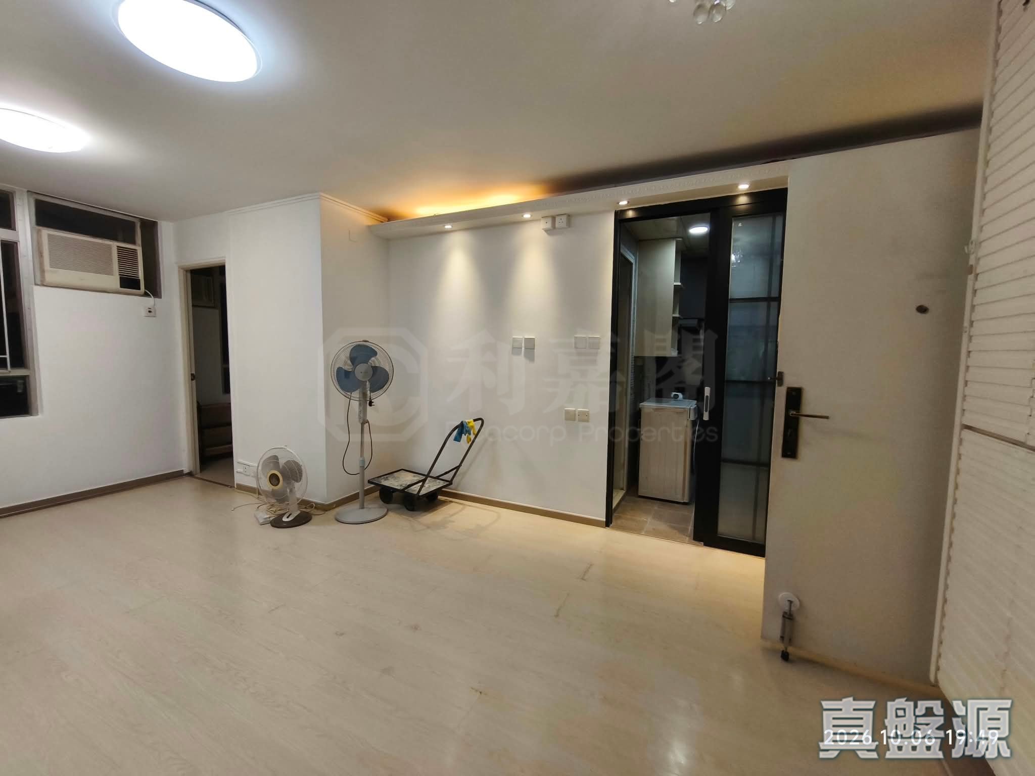 晓丽苑 晓逸阁 (F座) 低层 09室 观塘/蓝田/油塘
