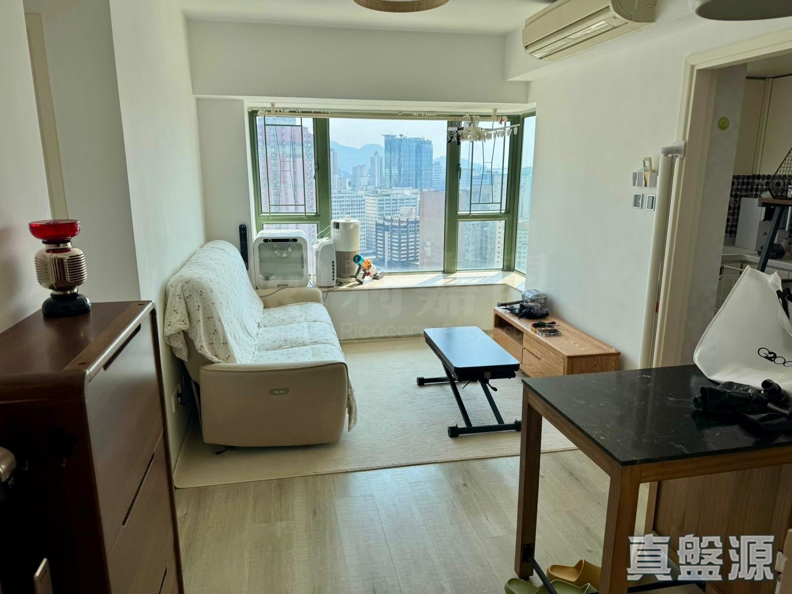 HORIZON PLACE BLOCK 2 Low Floor Zone Flat C Kwai Chung/Park Island