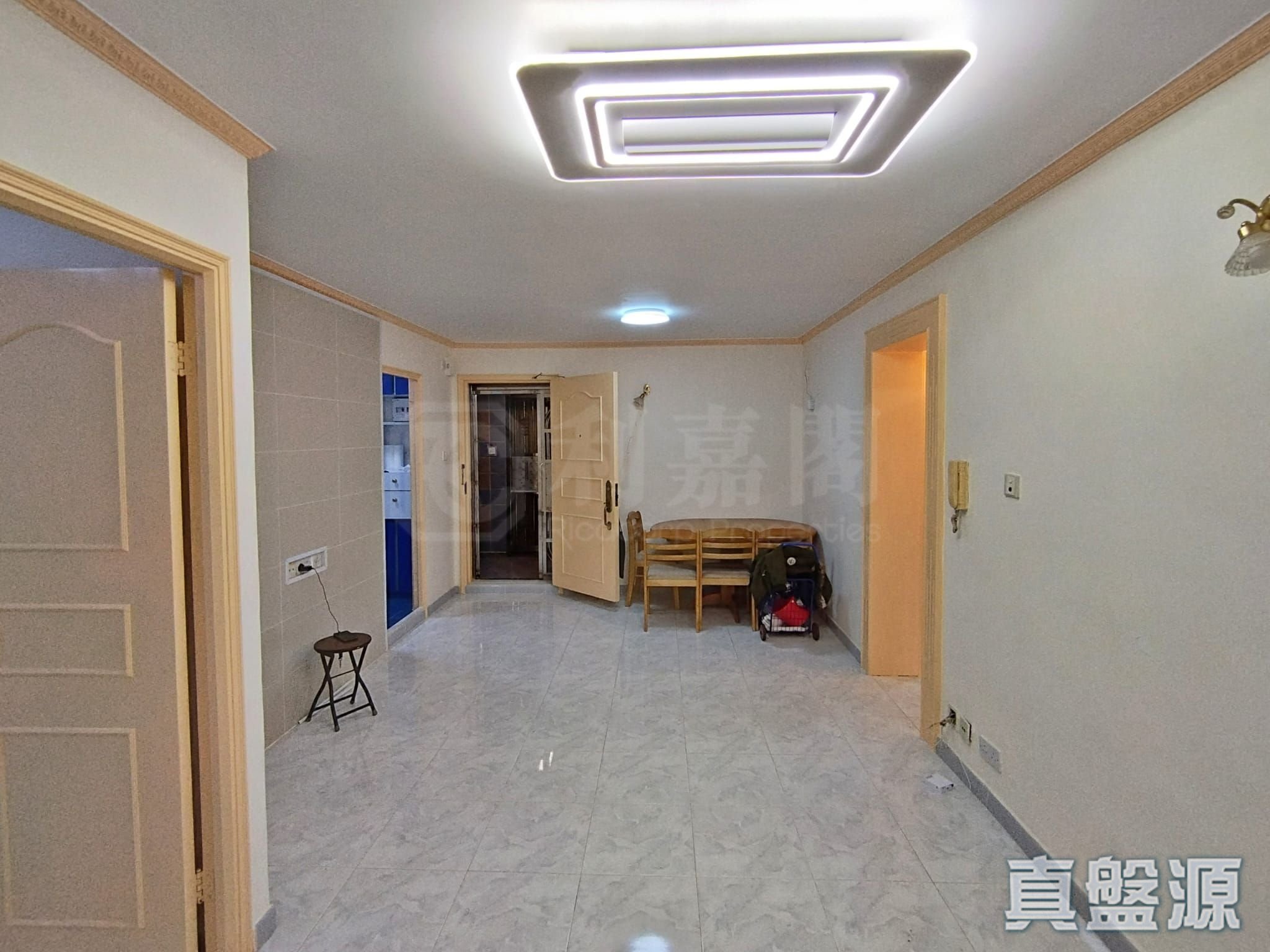 晓丽苑 晓逸阁 (F座) 低层 11室 观塘/蓝田/油塘