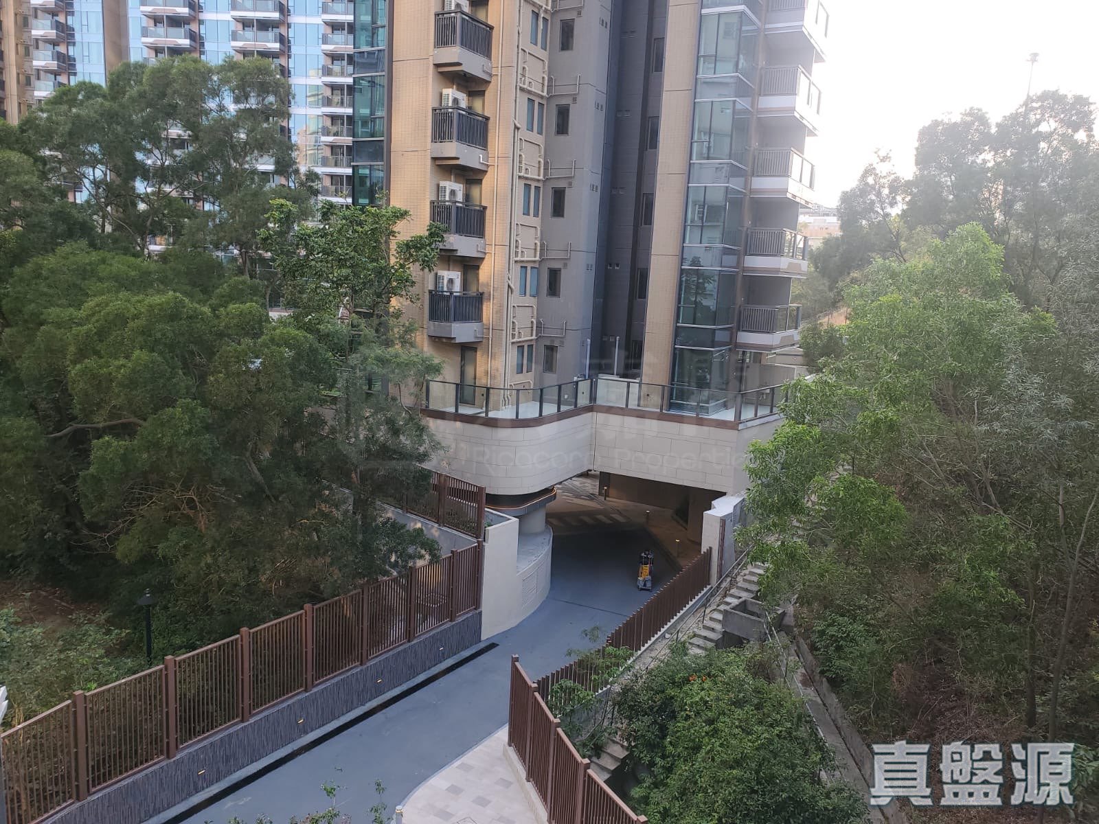 黄金海湾 1期 意岚 3座 低层 H室 深井/青山公路