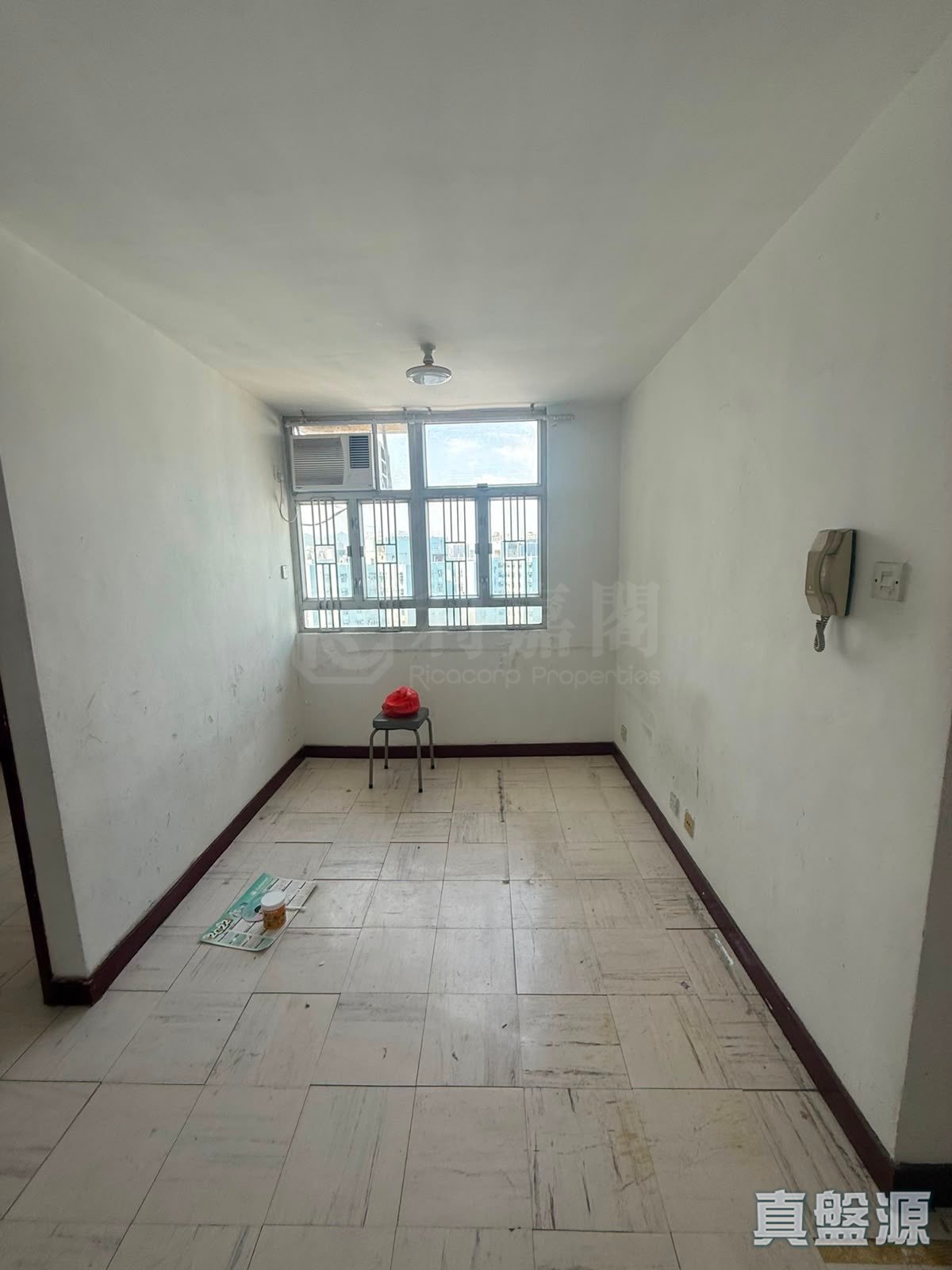 SIU HEI COURT ON HEI HOUSE (BLOCK A) Very High Floor Zone Flat 5 Tuen Mun