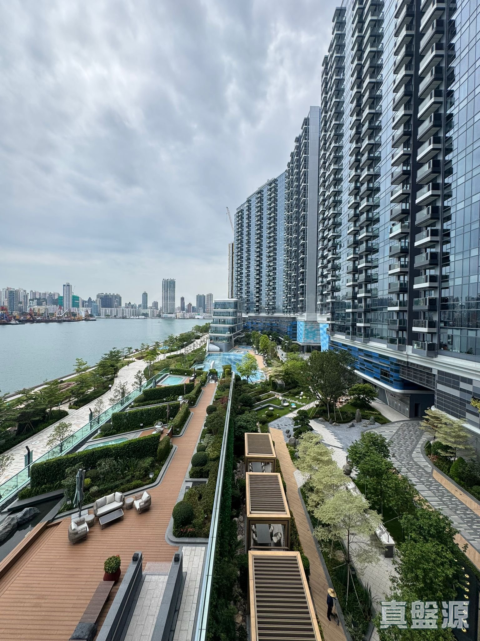 VICTORIA VOYAGE PHASE 1A - Tower 1a Low Floor Zone Flat D To Kwa Wan/Kowloon City/Kai Tak/San Po Kong
