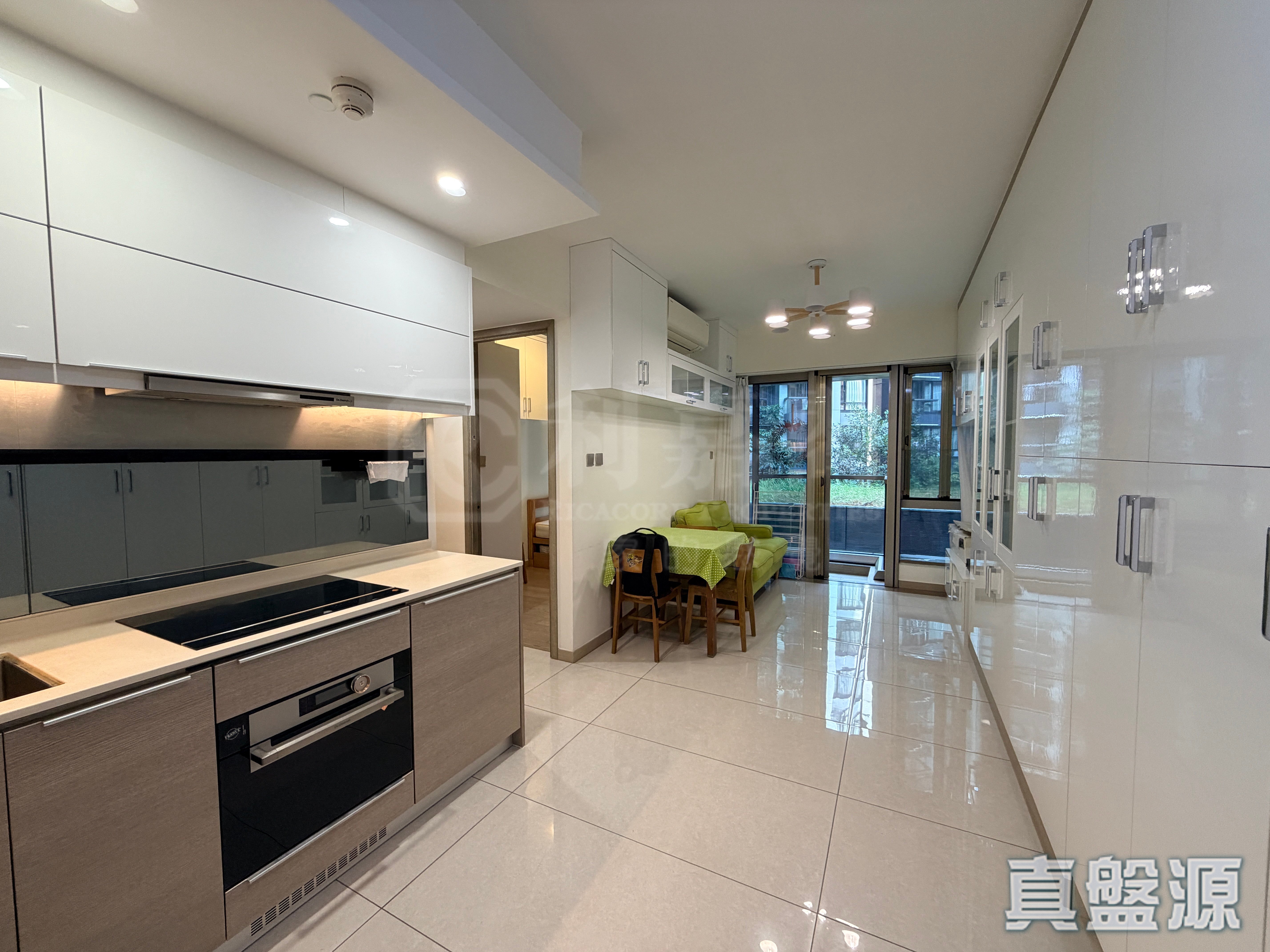 海日灣 COURT B 2座 低層 E室 大埔