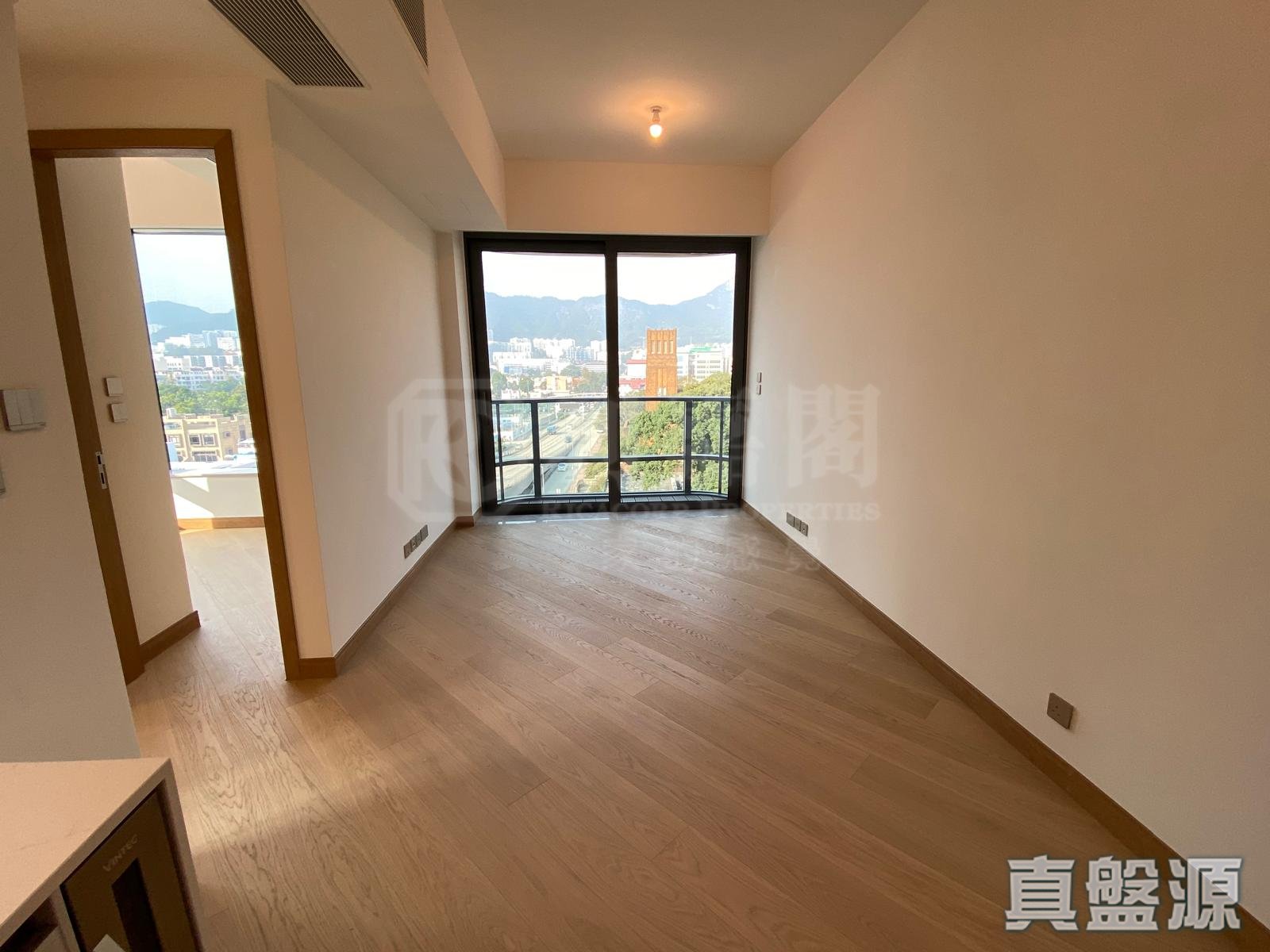 128 WATERLOO 低层 D室 何文田/京士柏/九龙塘/又一村