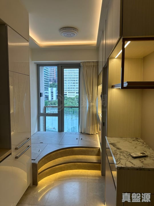 NO. 63 POK FU LAM ROAD TOWER 1 (AMBER HOUSE) Medium Floor Zone Flat F Mid-Levels West