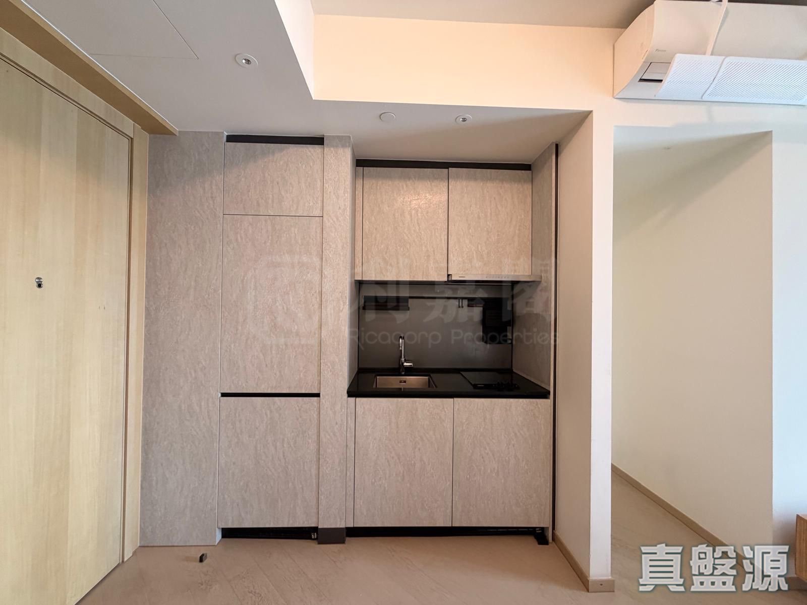 ONE VICTORIA TOWER 1A High Floor Zone Flat D To Kwa Wan/Kowloon City/Kai Tak/San Po Kong