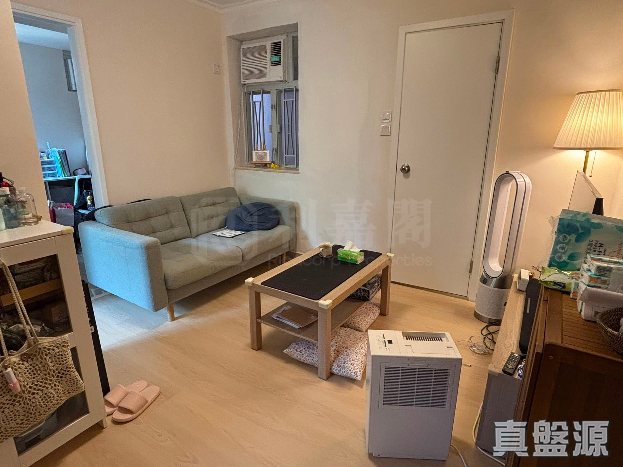 TSUEN WAN CENTRE BLOCK 18 (TSINAN HOUSE) Low Floor Zone Flat D Tsuen Wan