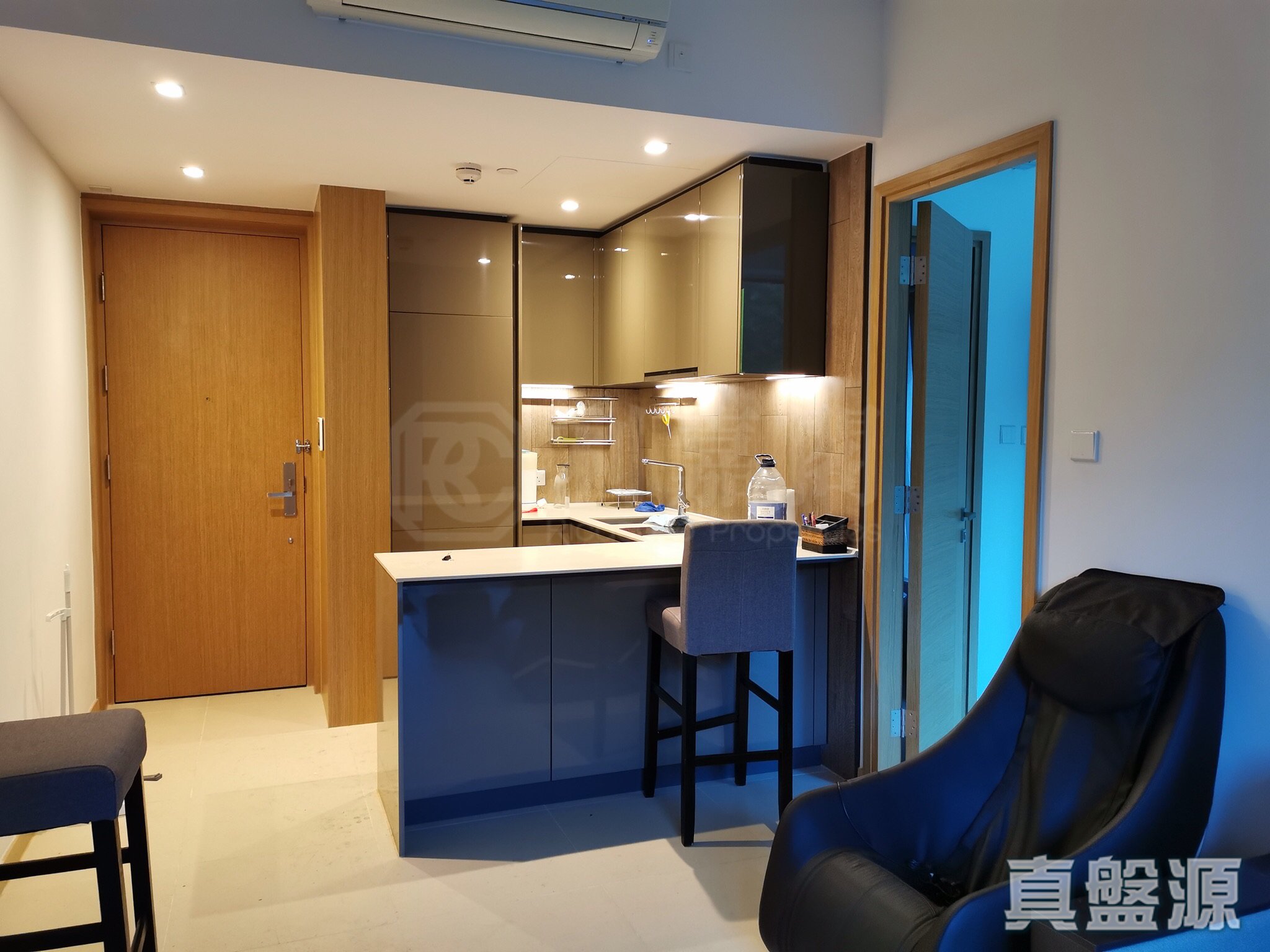 THE BLOOMSWAY THE LAGUNA TOWER 6 Medium Floor Zone Flat F Sham Tseng/Castle Peak Road