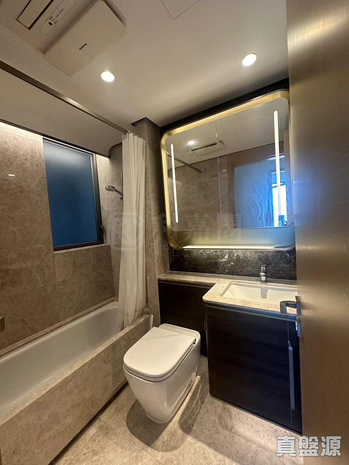 THE SOUTHSIDE PHASE 2 LA MARINA - Tower 1 (1b) High Floor Zone Flat D Wong Chuk Hang/Sham Wan