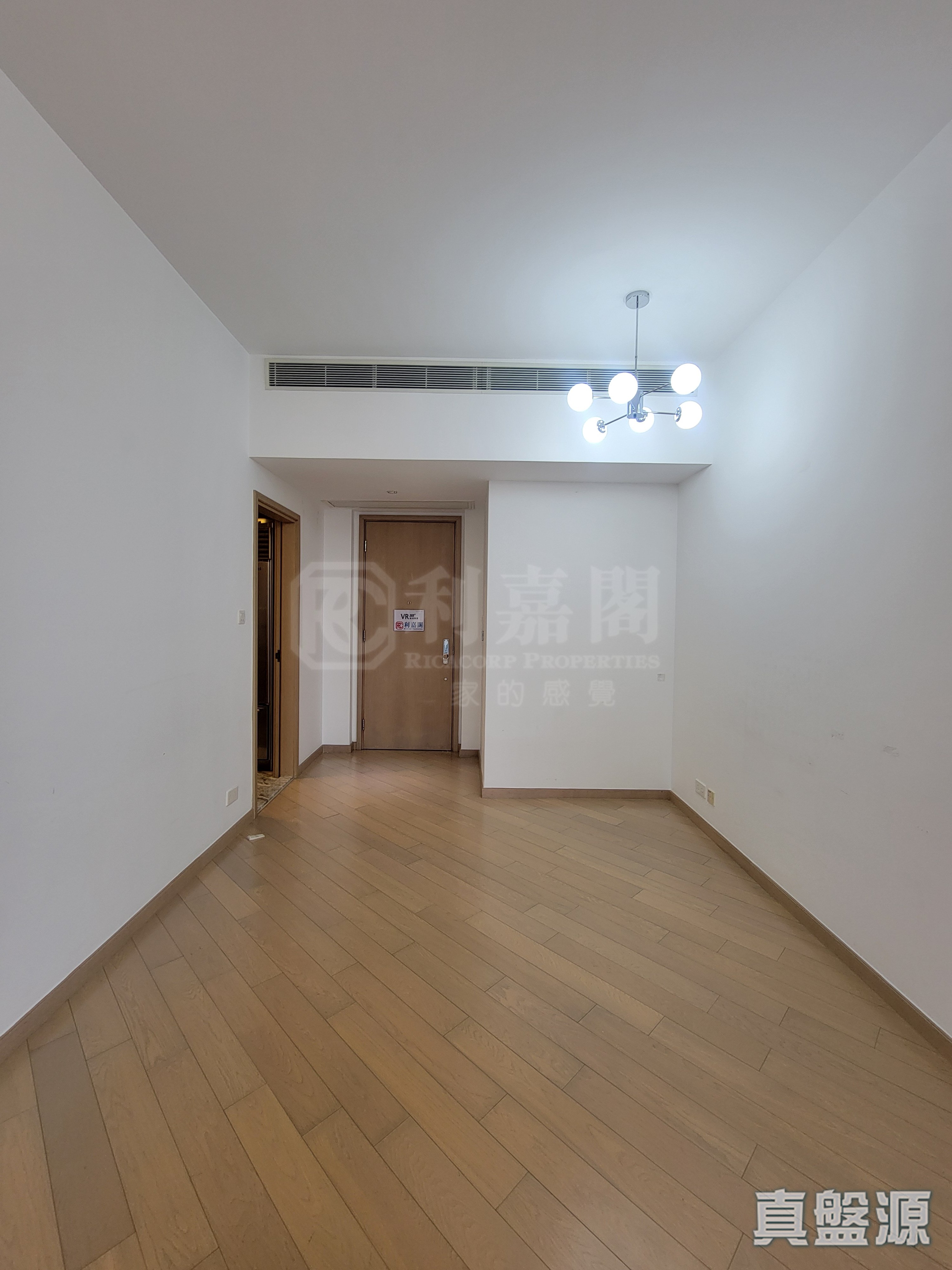 天璽 21座 - 2區 (月鑽) 高層 D室 九龍站/尖沙咀/佐敦