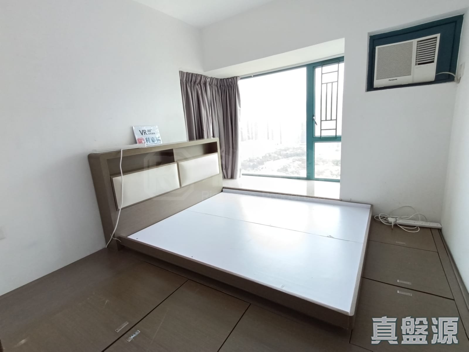 THE LONG BEACH TOWER 9 High Floor Zone Flat D Olympic Station/Nam Cheong