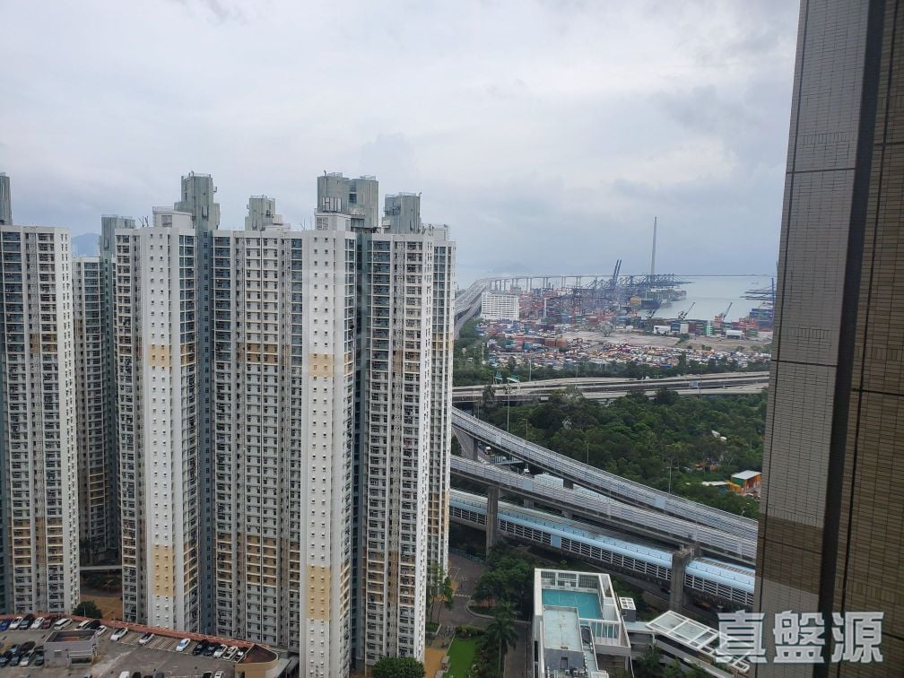 ONE WEST KOWLOON TOWER 2 Very High Floor Zone Flat D West Kowloon