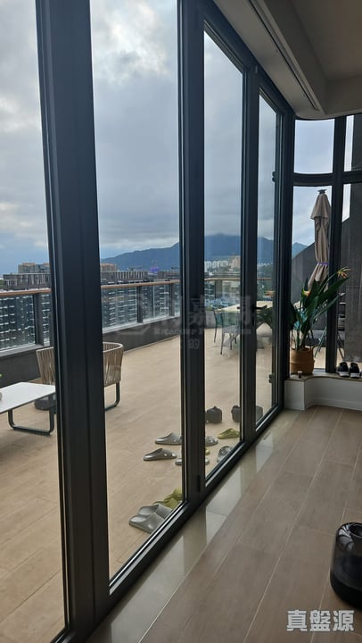 OMA OMA TOWER 1A Flat A Sham Tseng/Castle Peak Road