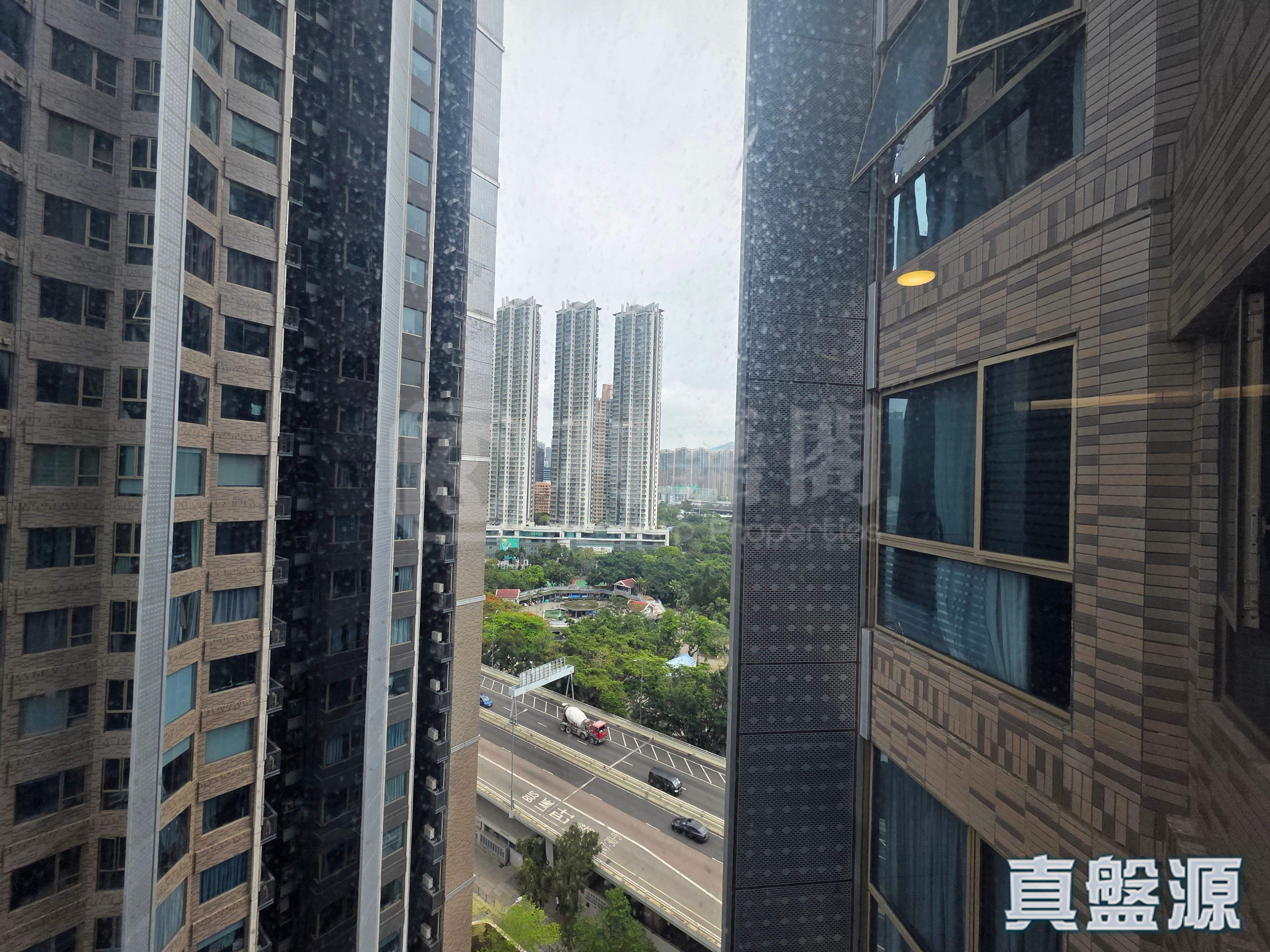 愛海頌 3座 中層 H室 西九龍