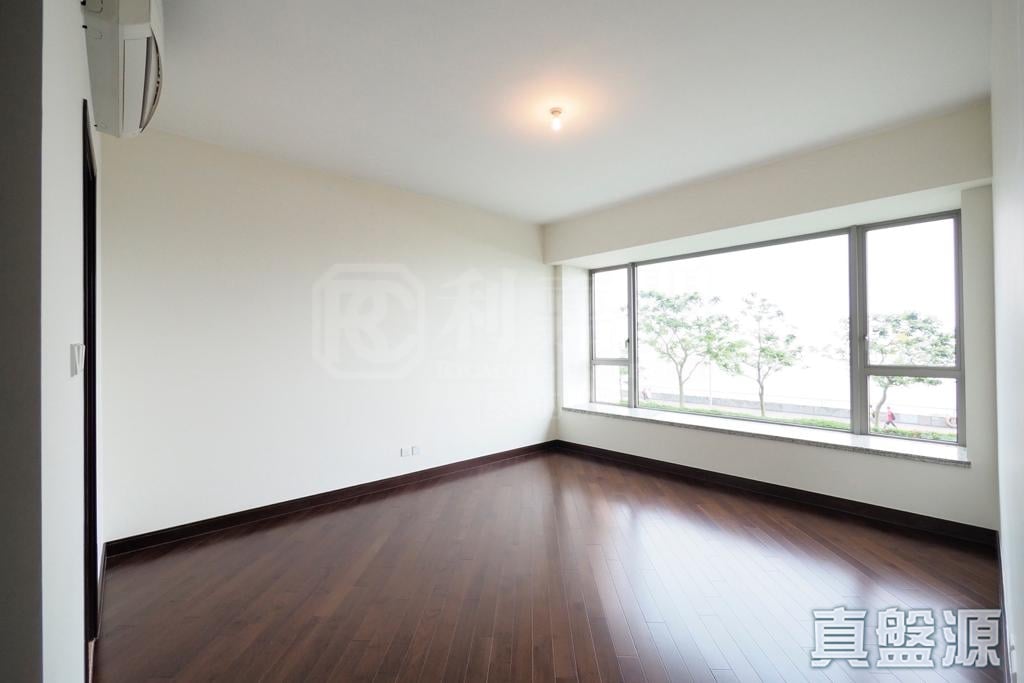 逸珑湾 I 大厦1座