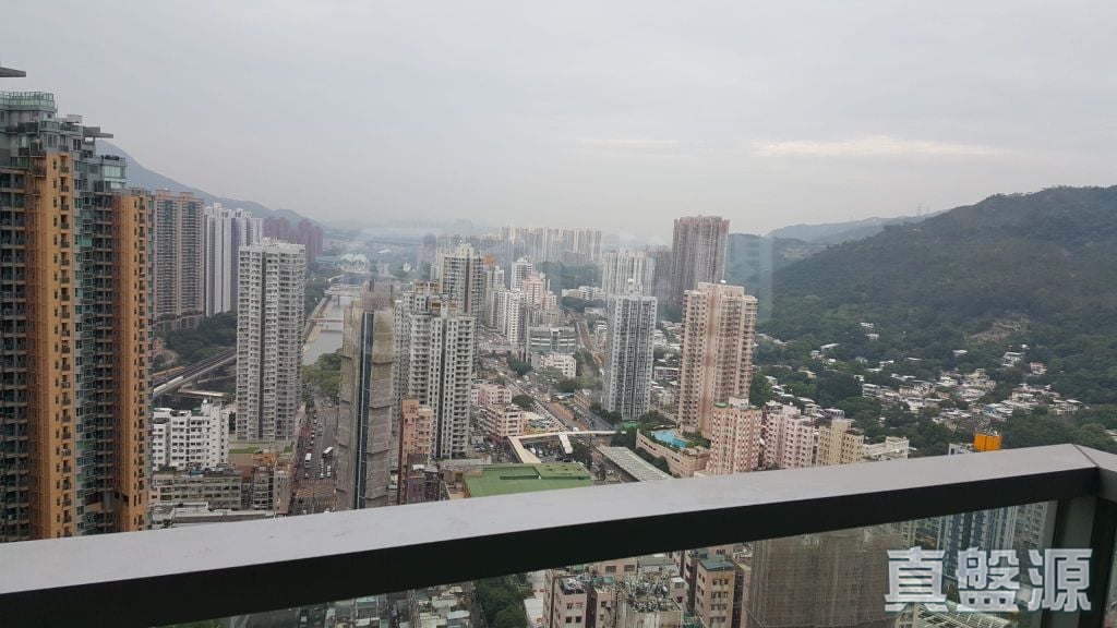 瓏門 1期 3座 極高層 D室 屯門