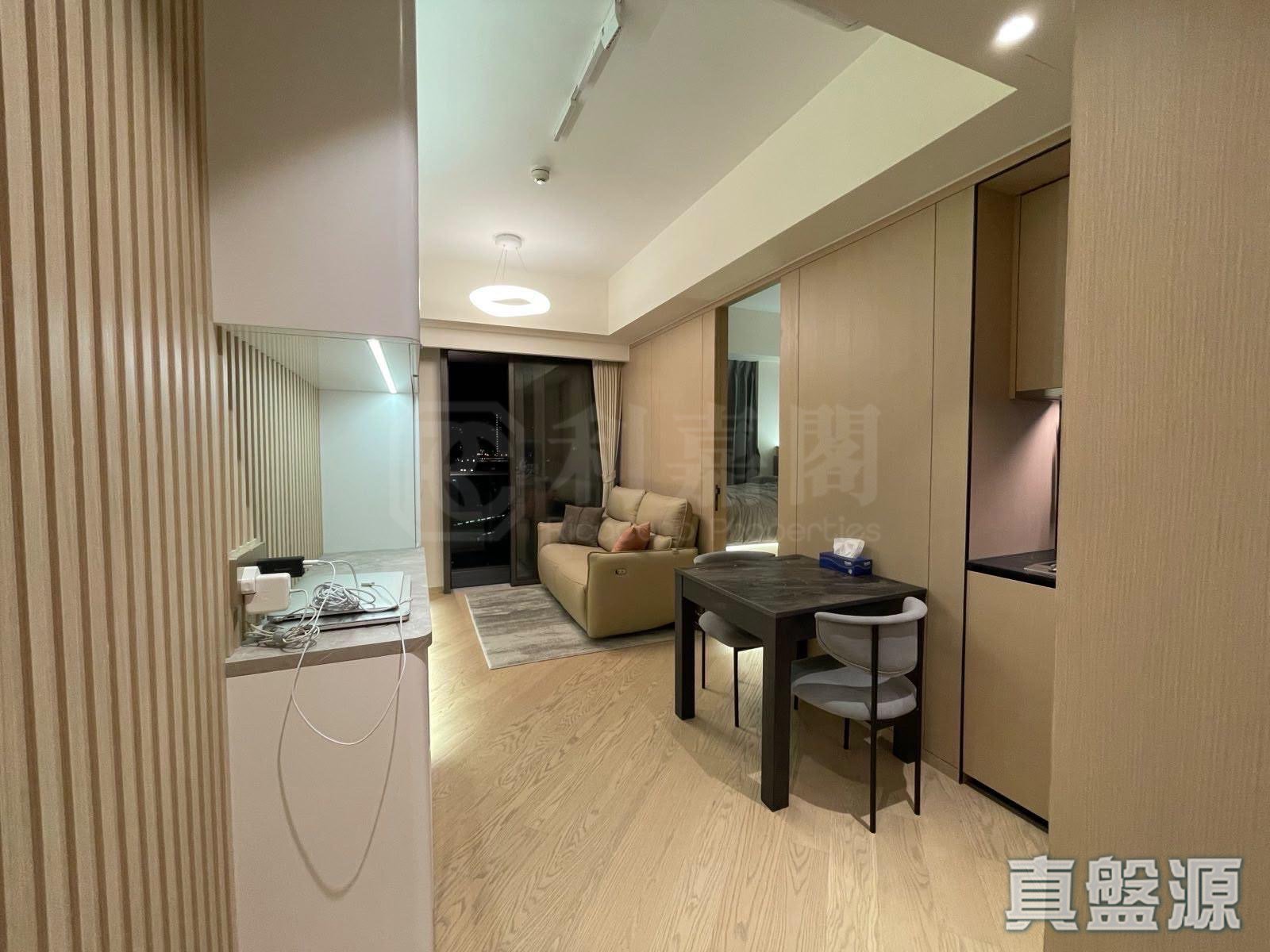 THE ARLES TOWER 2 High Floor Zone Flat A Sha Tin/Fo Tan/Kau To Shan
