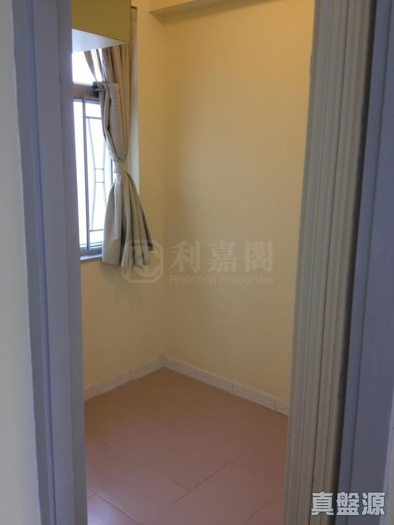 伦美大厦 中层 D室 西九龙