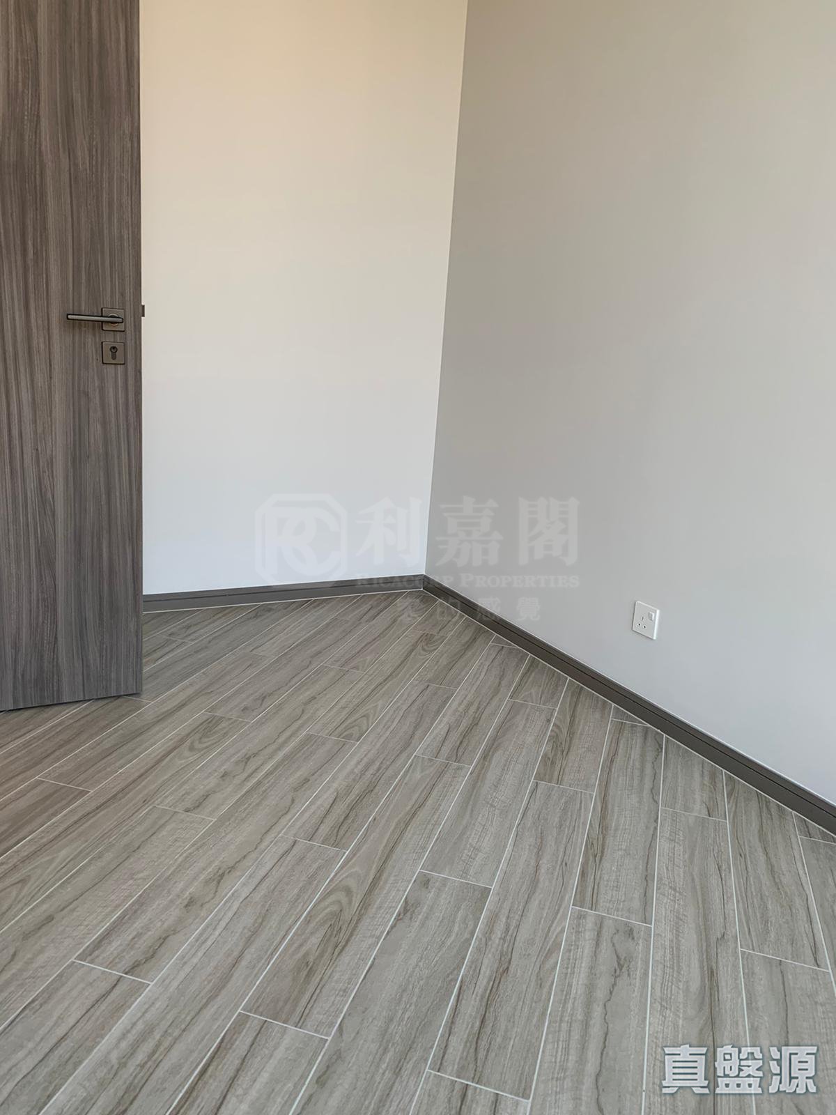 蝶翠峰 5期 尚悅‧嶺 2座 極高層 J室 元朗