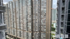 CENTURY LINK Phase 1 - Tower 3a Very High Floor Zone Flat 07 Tung Chung