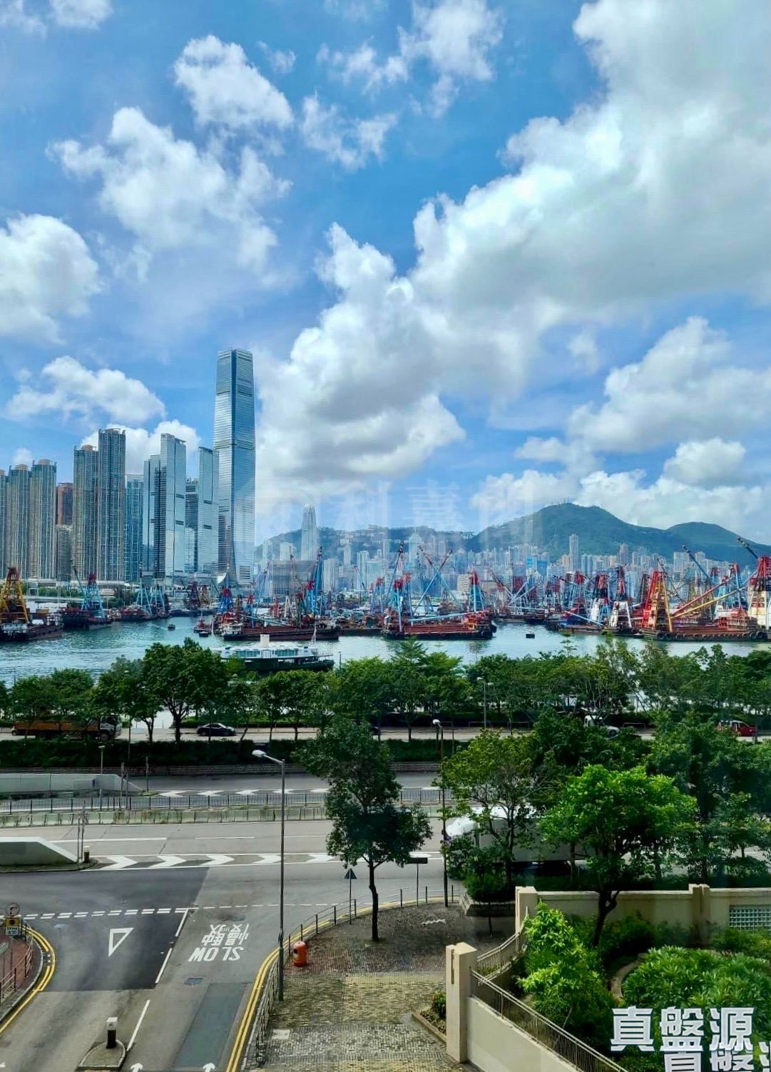 ISLAND HARBOURVIEW TOWER 10 Low Floor Zone Flat A Olympic Station/Nam Cheong