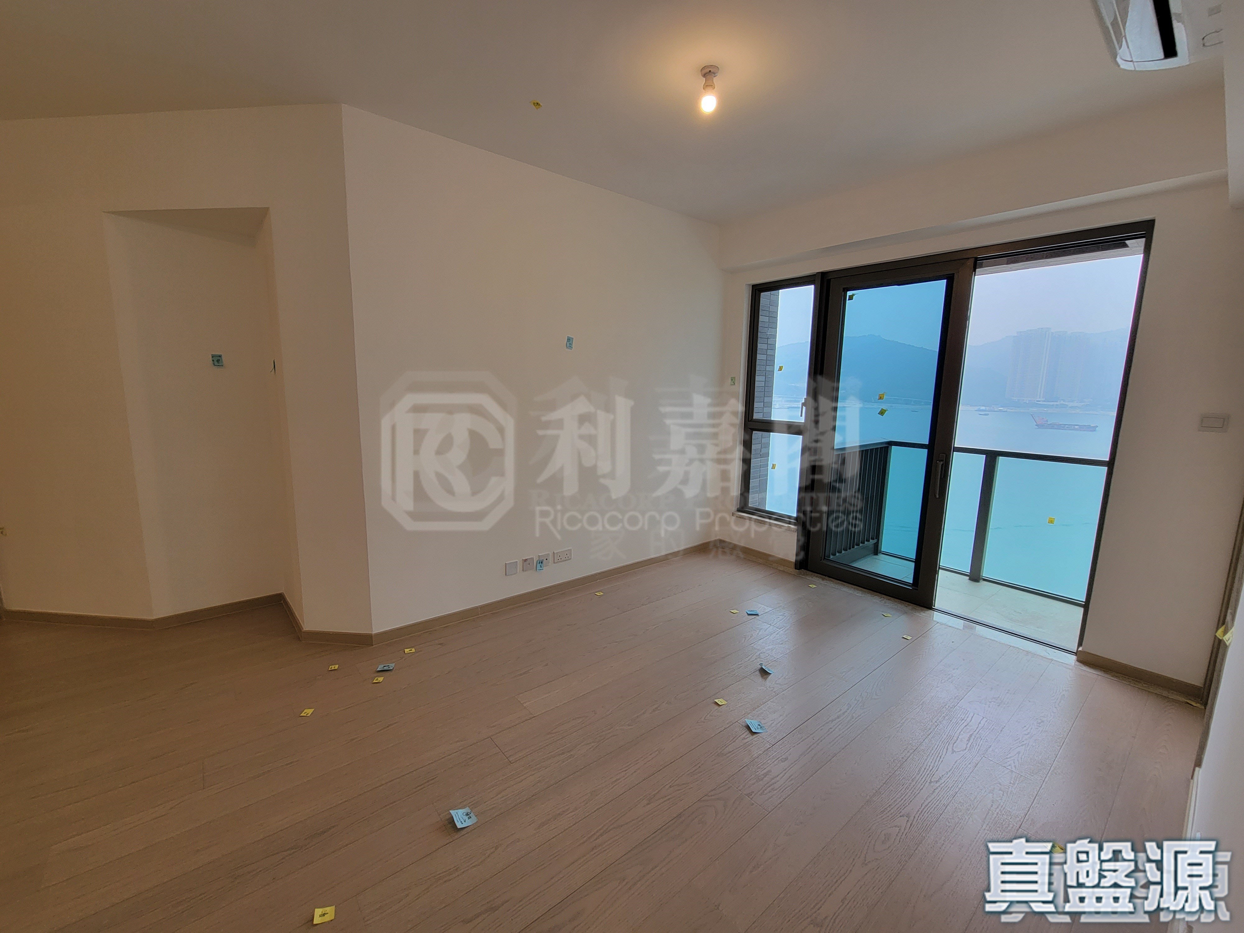 LOHAS PARK PHASE 8 SEA TO SKY - Tower 1 Low Floor Zone Flat D Tseung Kwan O