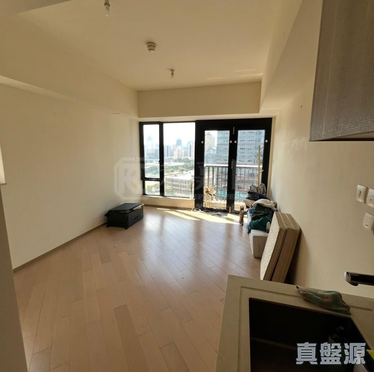 TWIN REGENCY TOWER 2 High Floor Zone Flat L Yuen Long