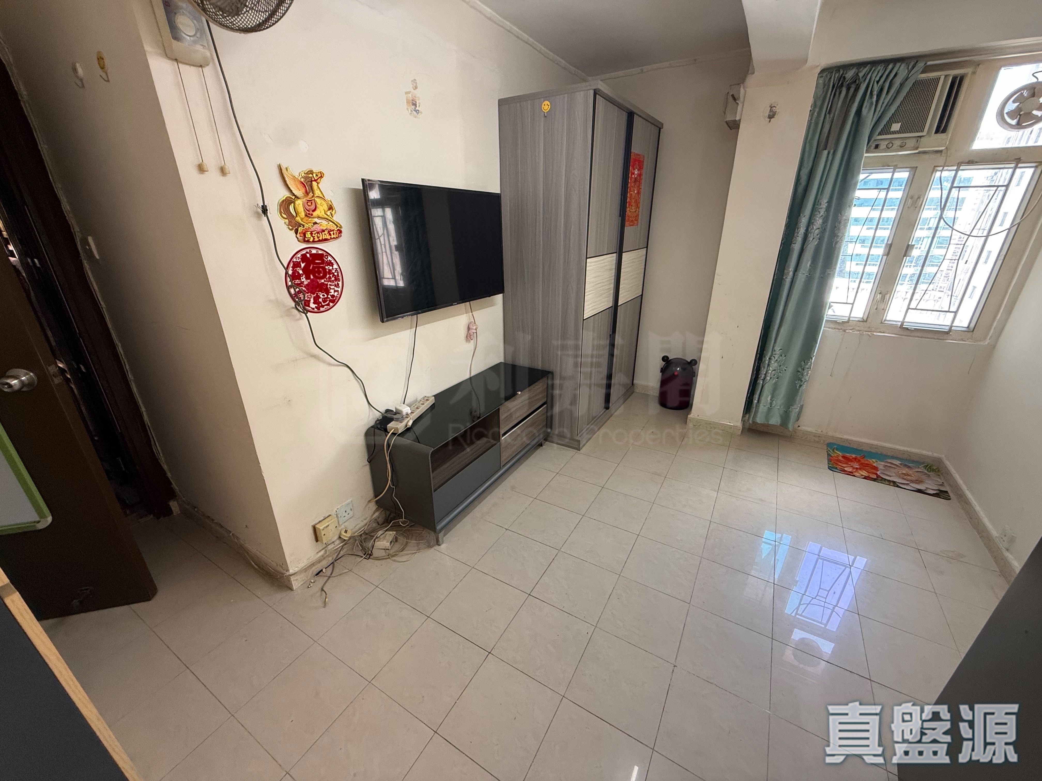 HOLLY BUILDING High Floor Zone Flat A Yuen Long