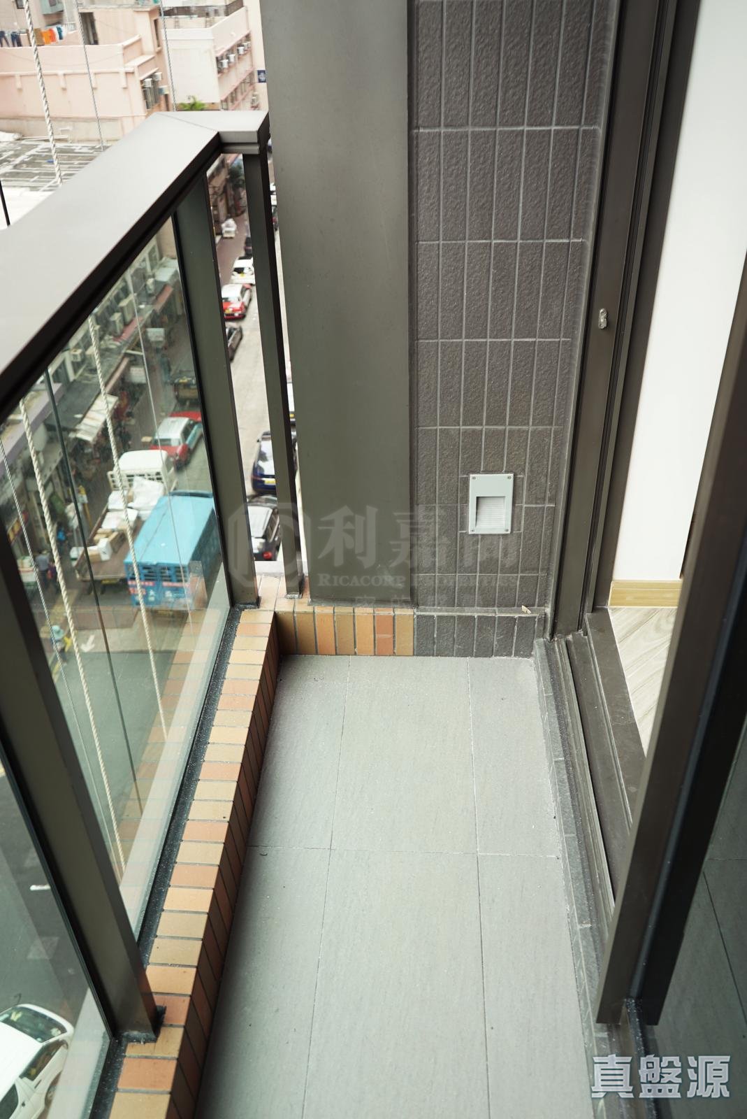 SOUTH WALK．AURA Medium Floor Zone Flat B Aberdeen/Tin Wan