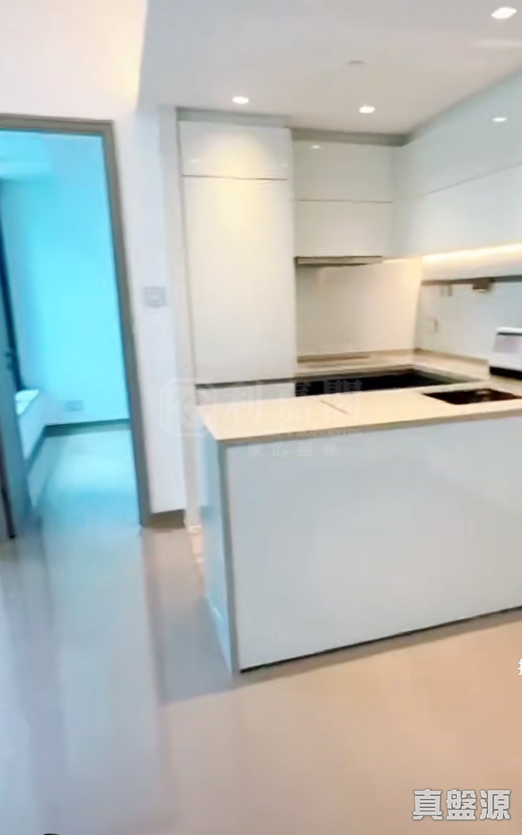 港島南岸 3B期 BLUE COAST 2座 (2B) 中層 D室 黃竹坑/深灣