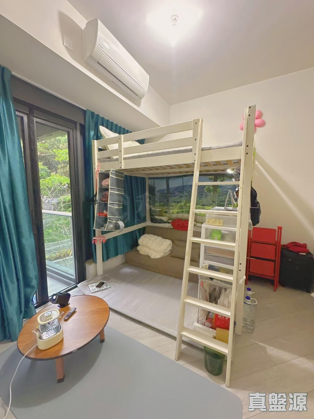 THE ROYALE PHASE 1 SEACOAST ROYALE - Tower 5 Low Floor Zone Flat 10 Sham Tseng/Castle Peak Road