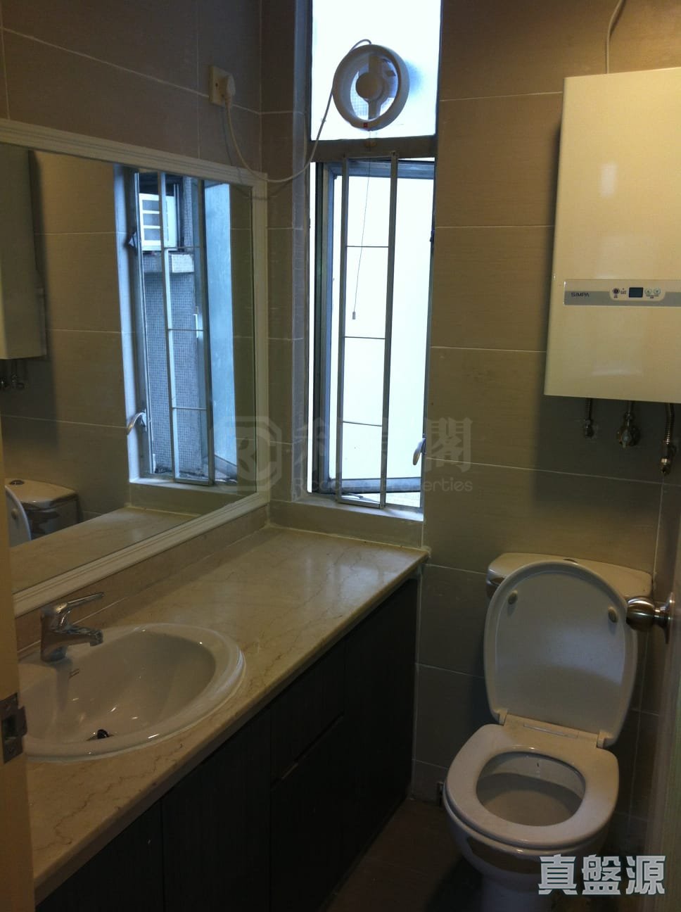 海滨花园 海昇阁 (10座) 低层 F室 荃湾