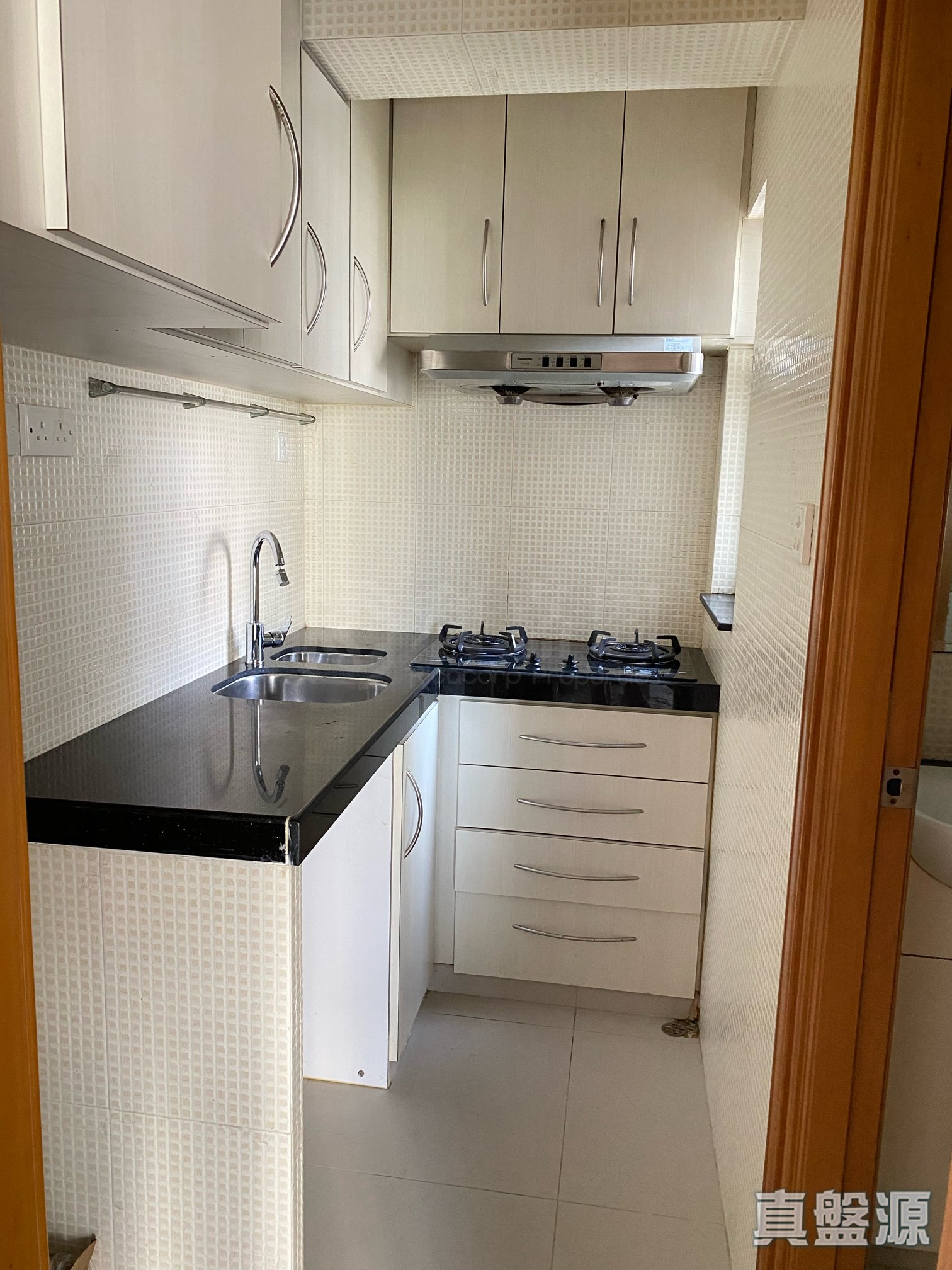 FANLING TOWN CENTER BRILLIANT COURT (BLOCK 2) Medium Floor Zone Flat B Sheung Shui/Fanling/Kwu Tung