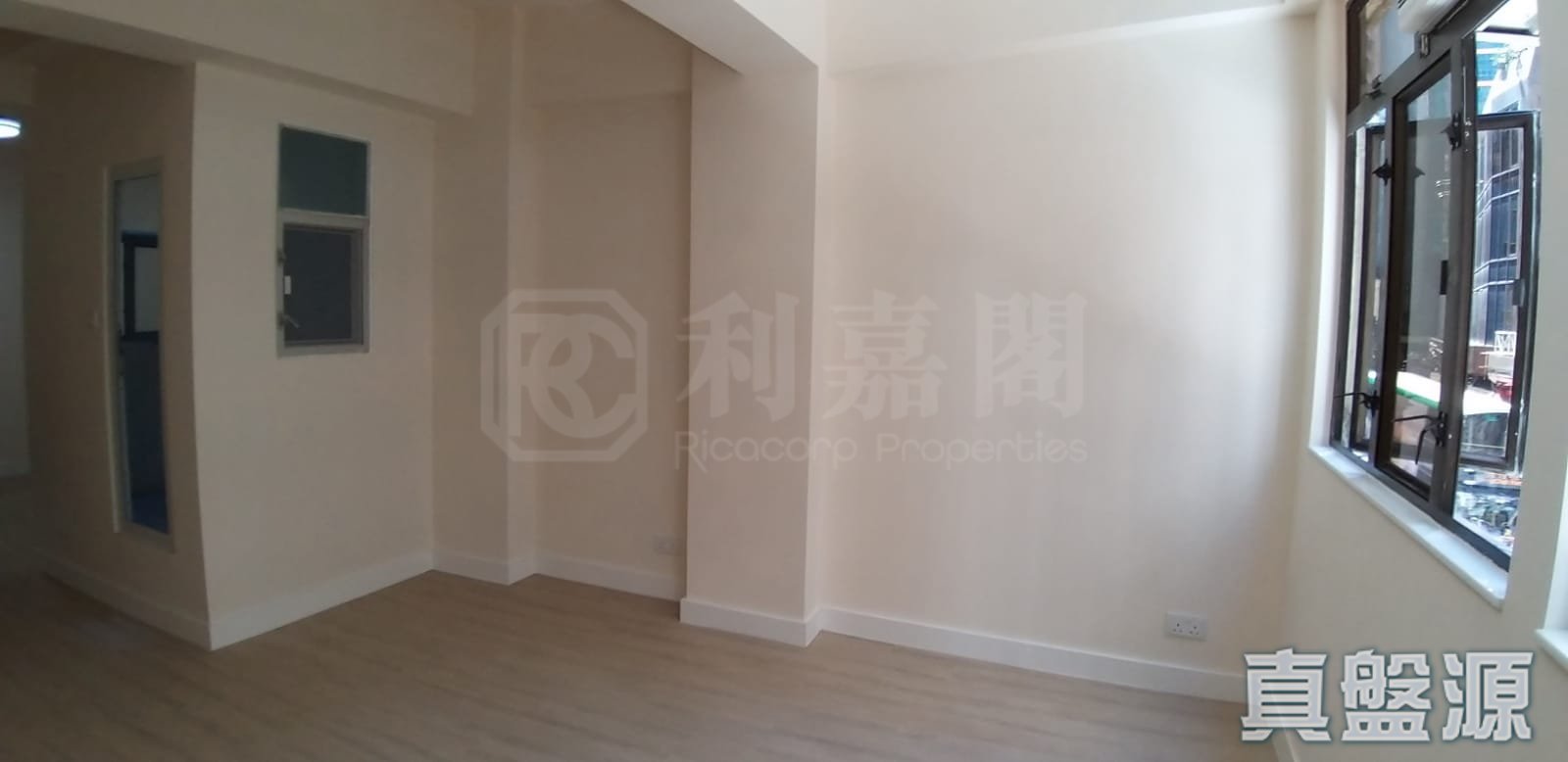 363 QUEEN'S ROAD CENTRAL Medium Floor Zone Central/Sheung Wan/Western District