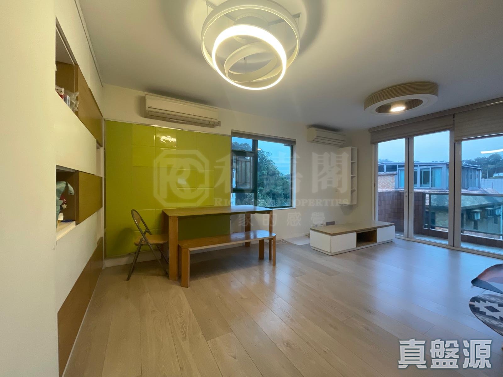 CHAN UK VILLAGE Sai Kung/Clear Water Bay