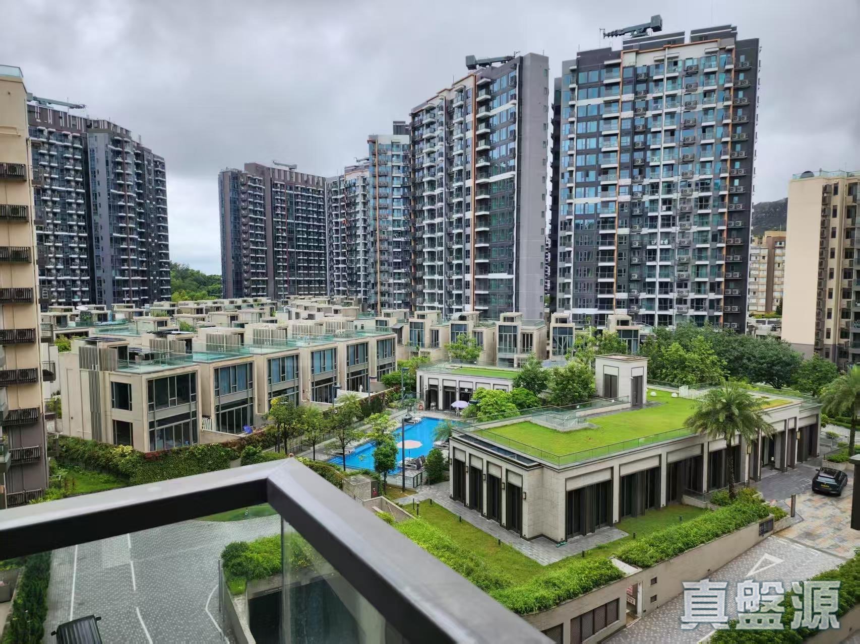 NAPA TOWER 5 High Floor Zone Flat F Sham Tseng/Castle Peak Road