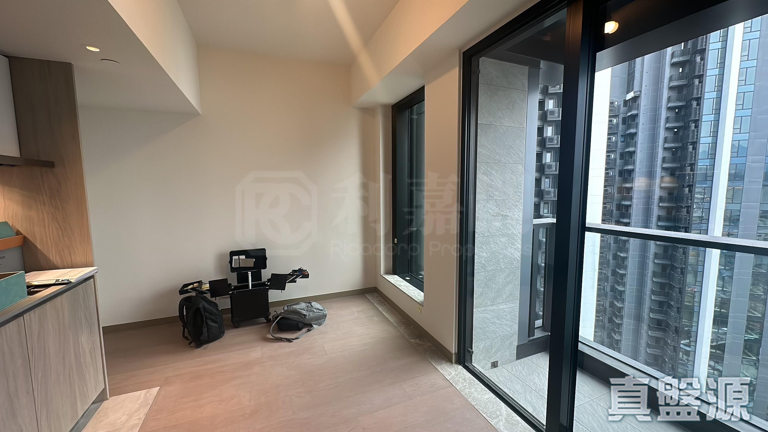 蔚蓝东岸 3座 高层 E室 观塘/蓝田/油塘