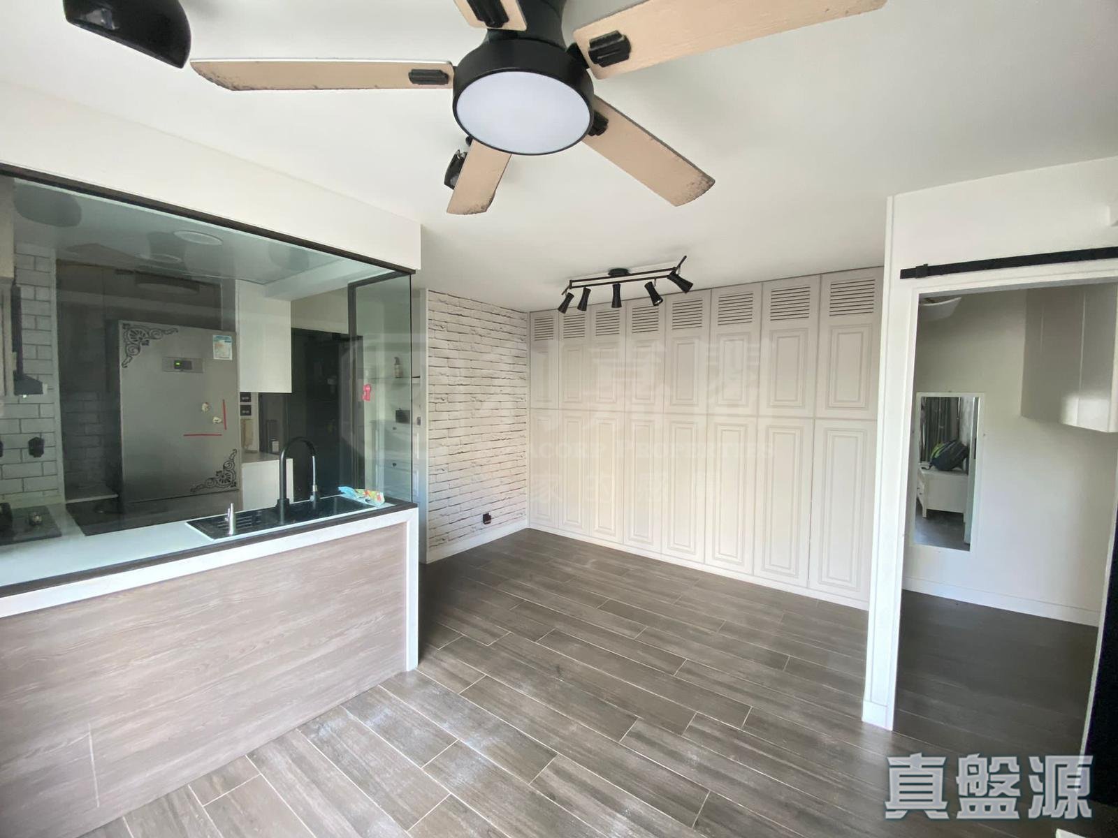 MEI FOO SUN CHUEN PHASE 2 - 19-21 Glee Path Low Floor Zone Flat A Mei Foo/Wonderland Villas